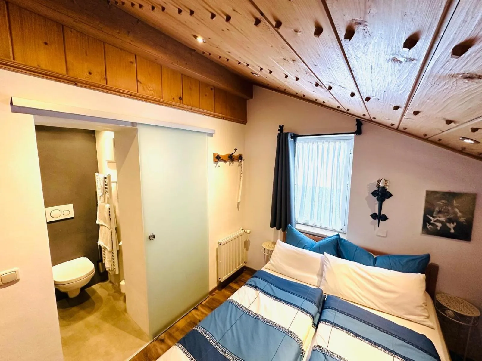 Bed in Gästehaus Bühler