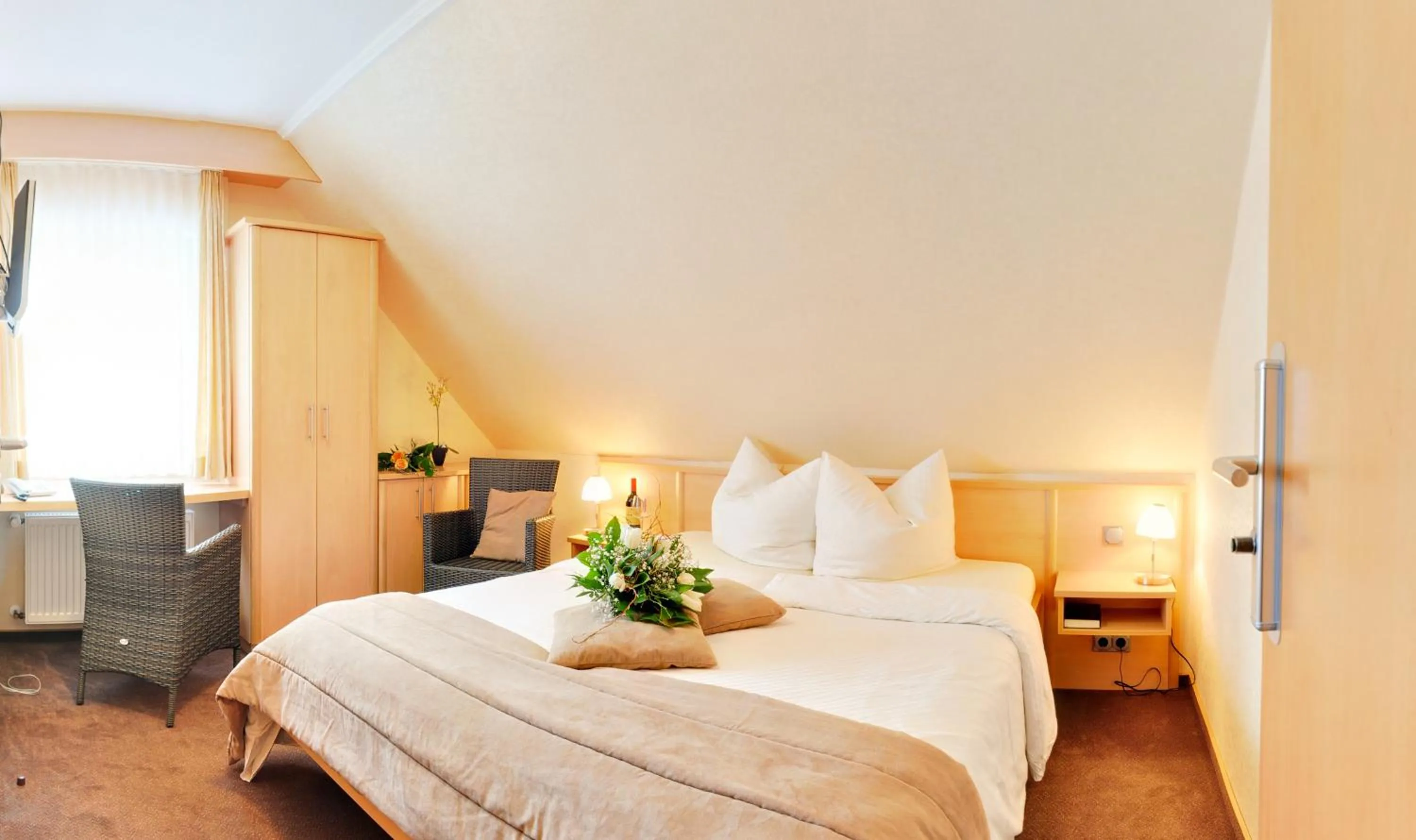 Photo of the whole room, Bed in Vakantiehotel Der Brabander