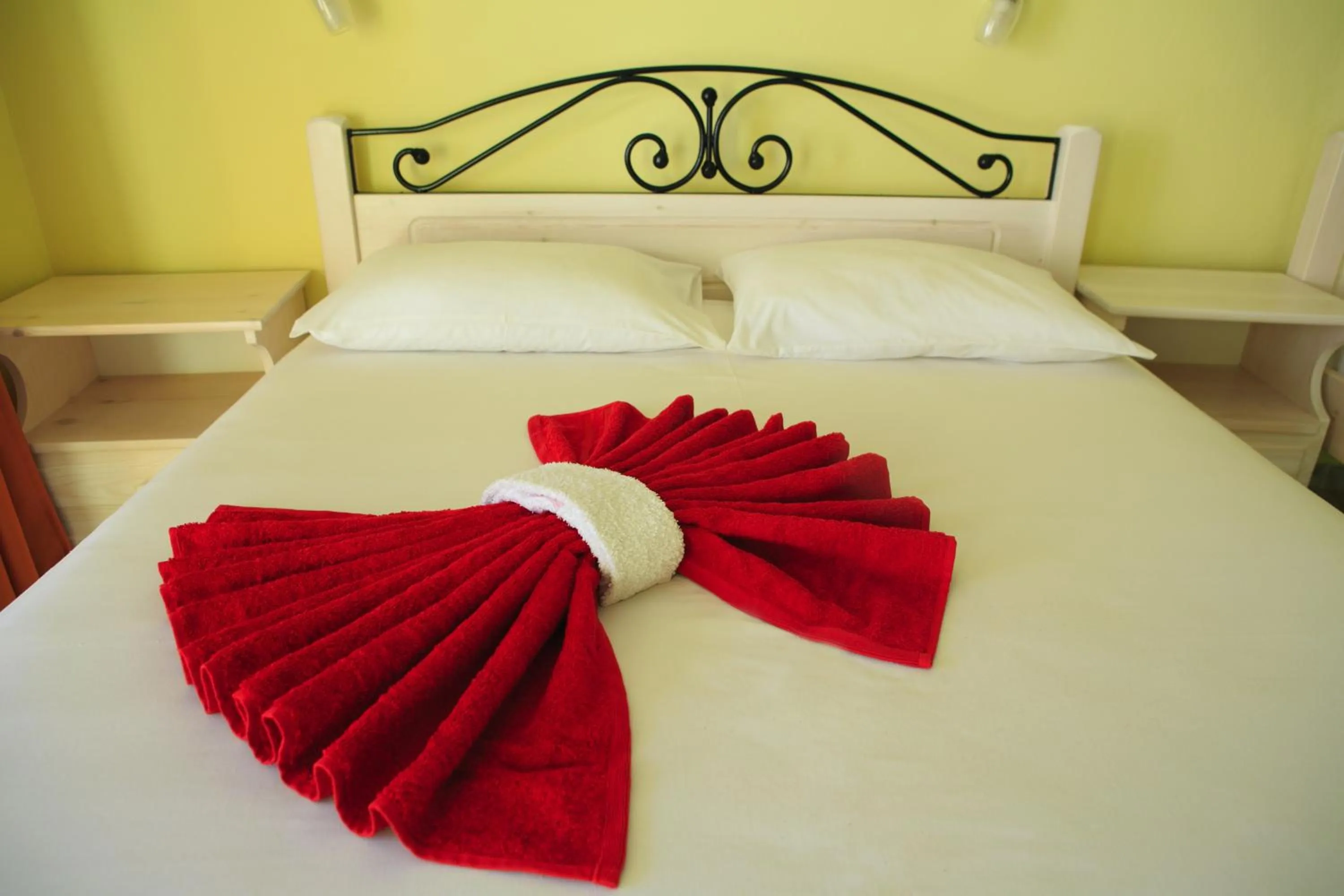 Decorative detail in Stroubis Studios I