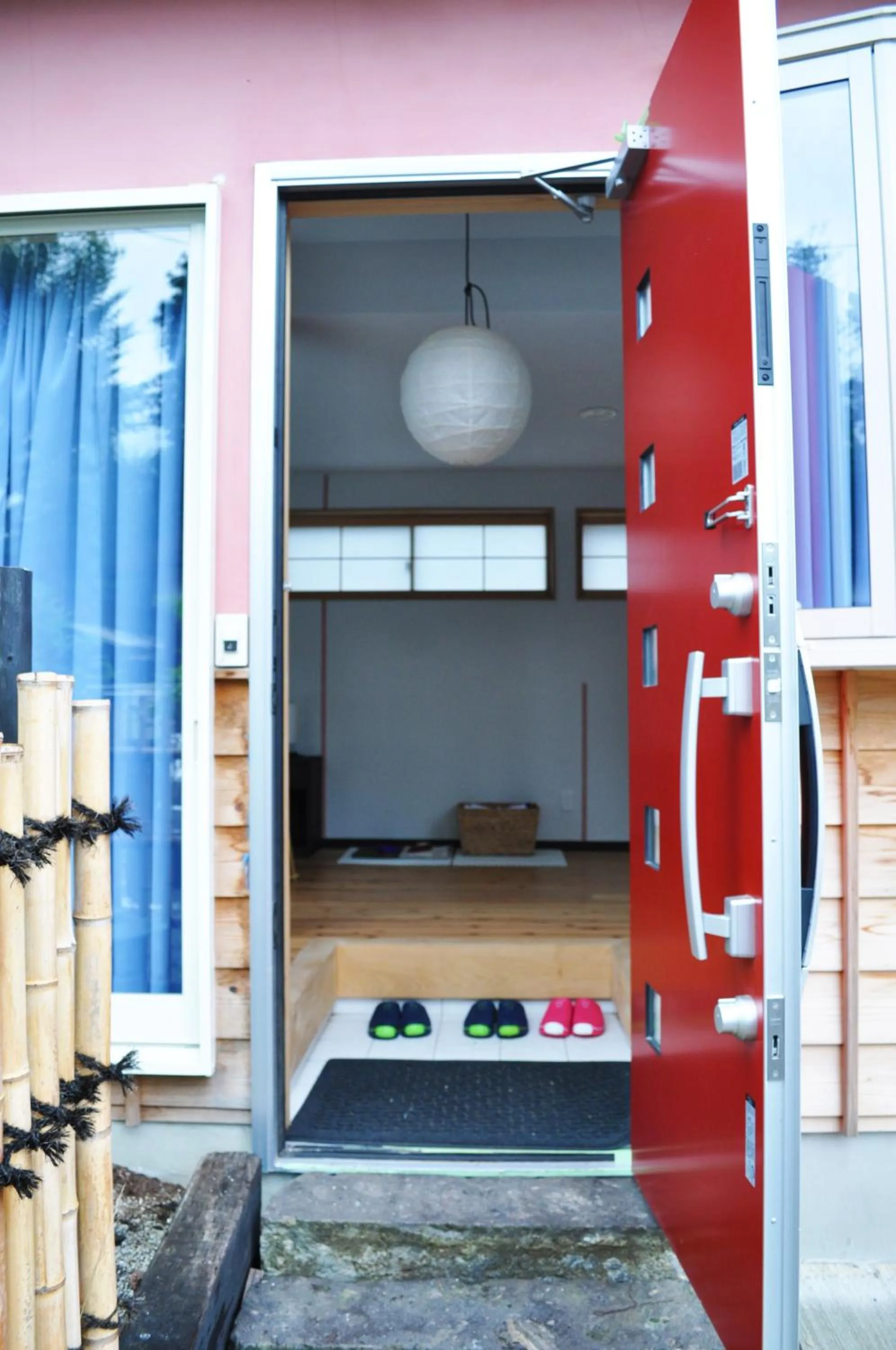 Facade/entrance in WEST in