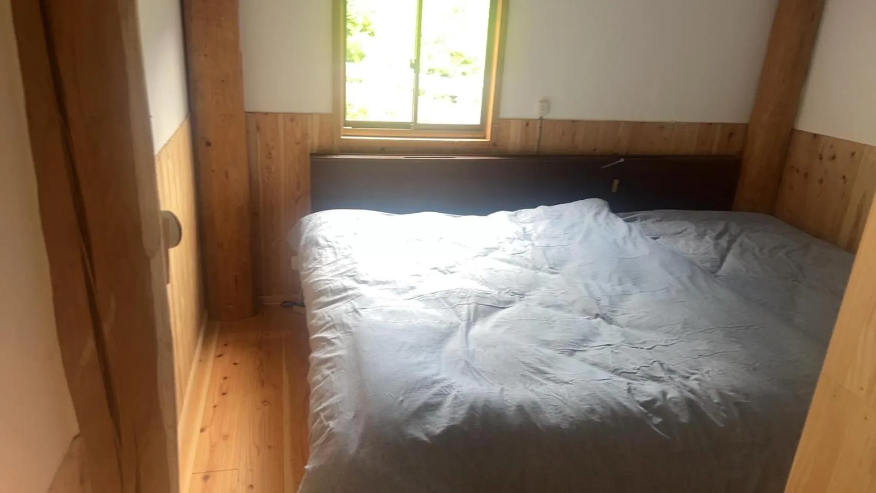 Bedroom, Bed in WEST in