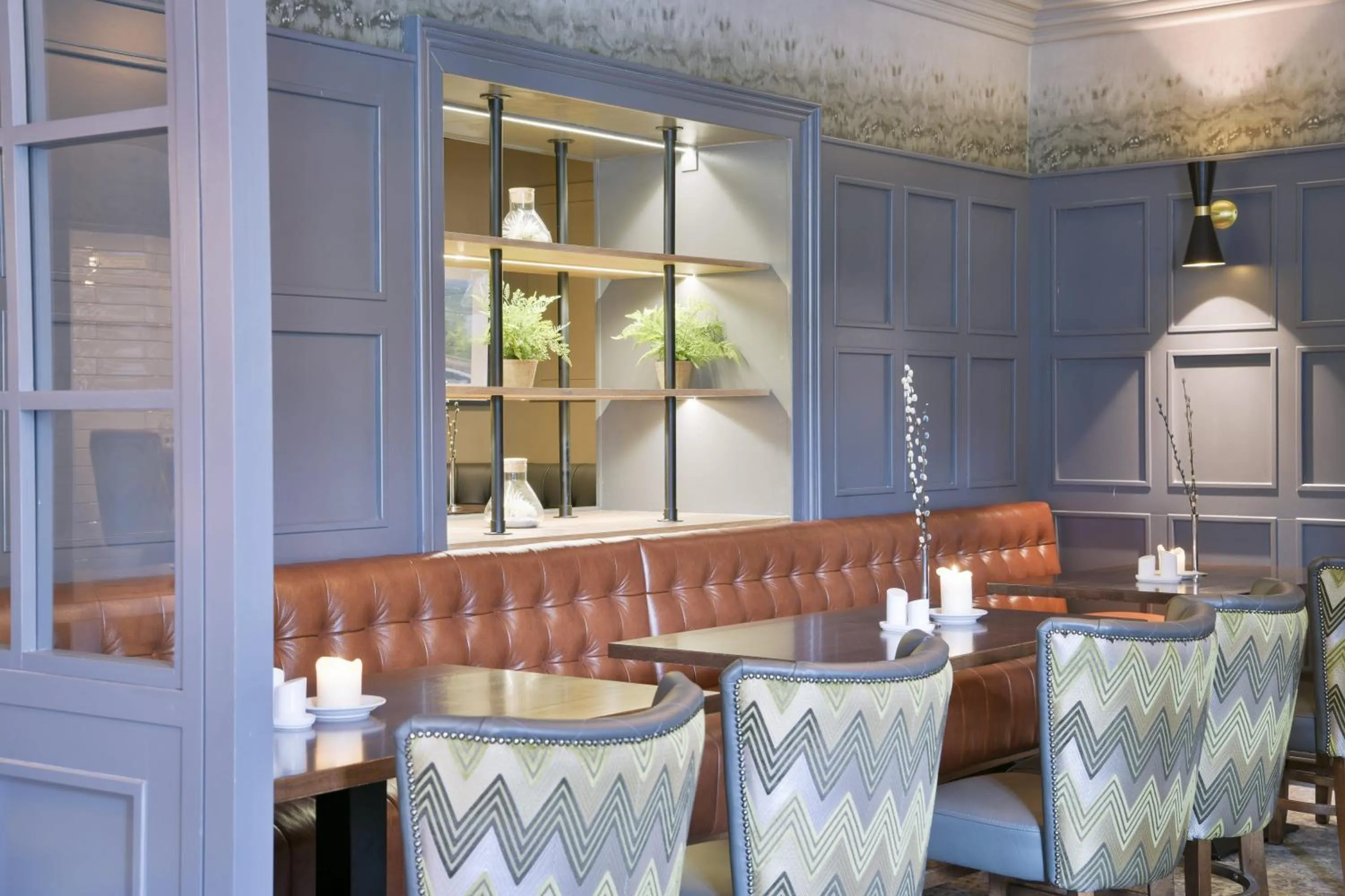 Lounge or bar in Lahinch Coast Hotel and Suites