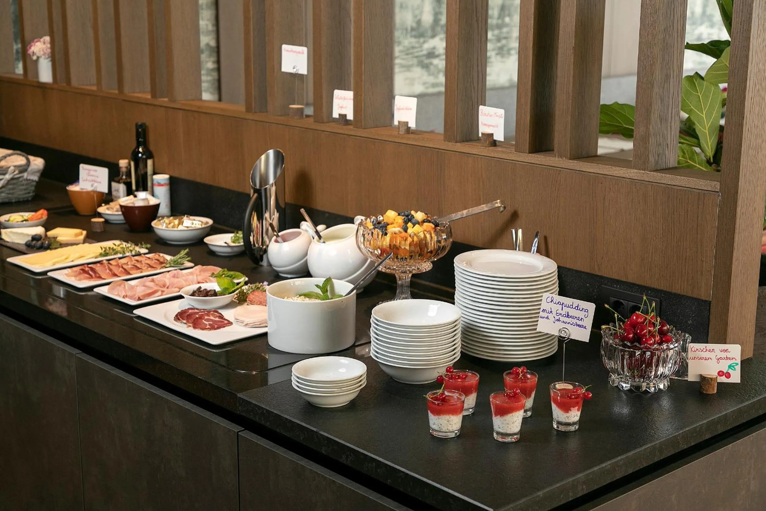 Breakfast in Appartement-Hotel Beatenhof