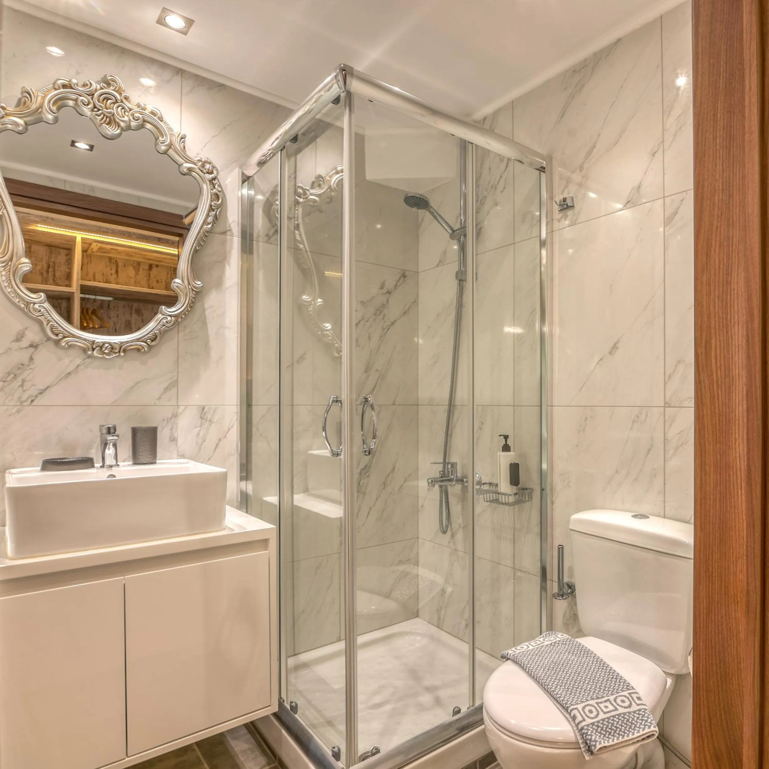 Bathroom in Hotel Peli