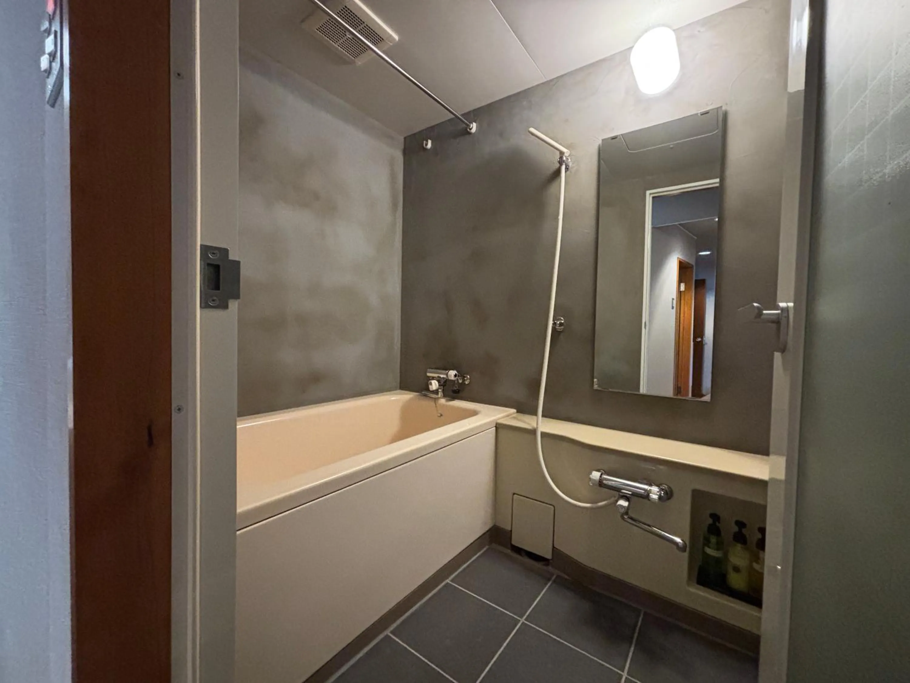 Shower in Club Wyndham Shirakabaso Shigakogen