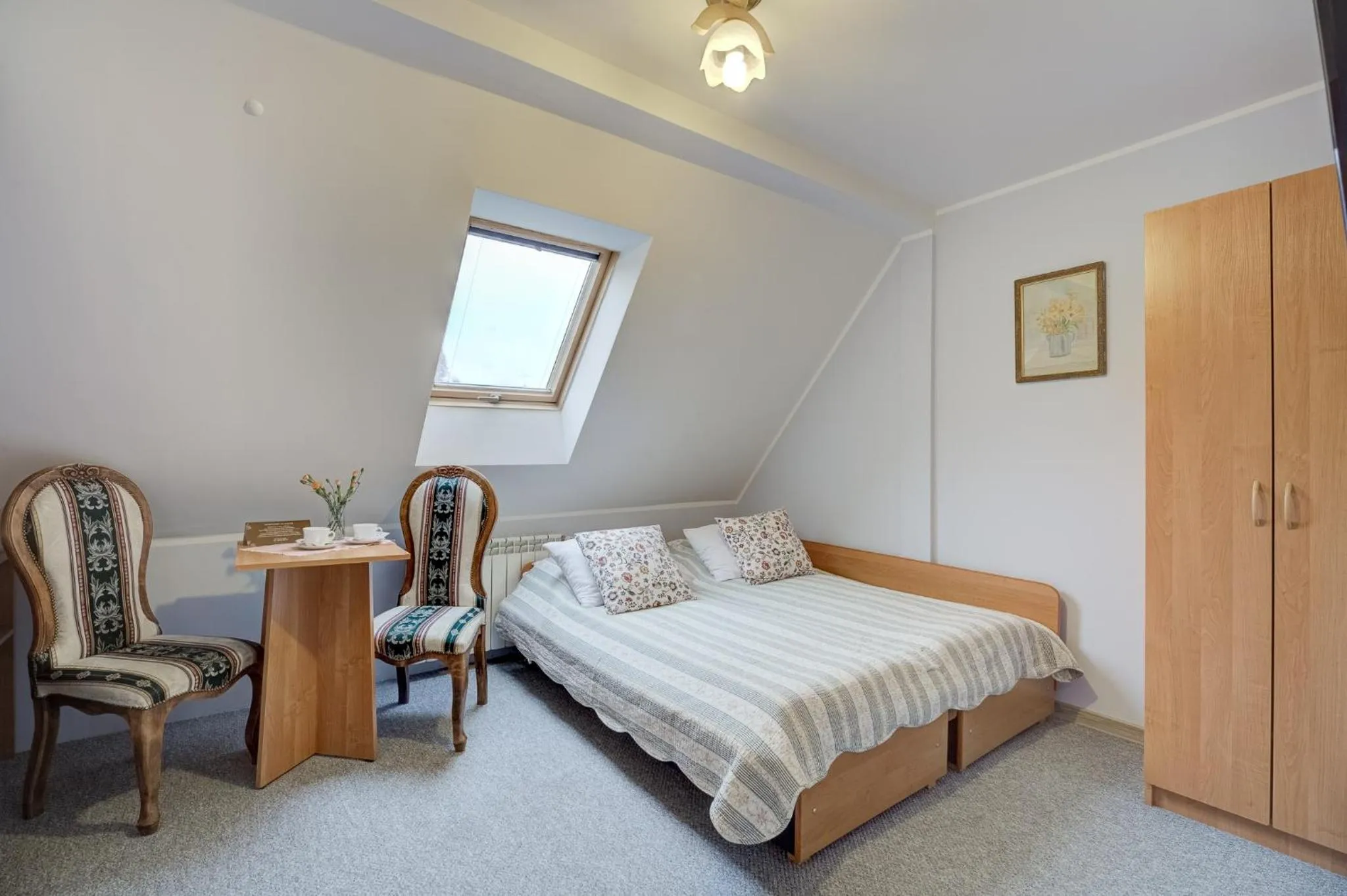 Bedroom, Bed in Willa Karla