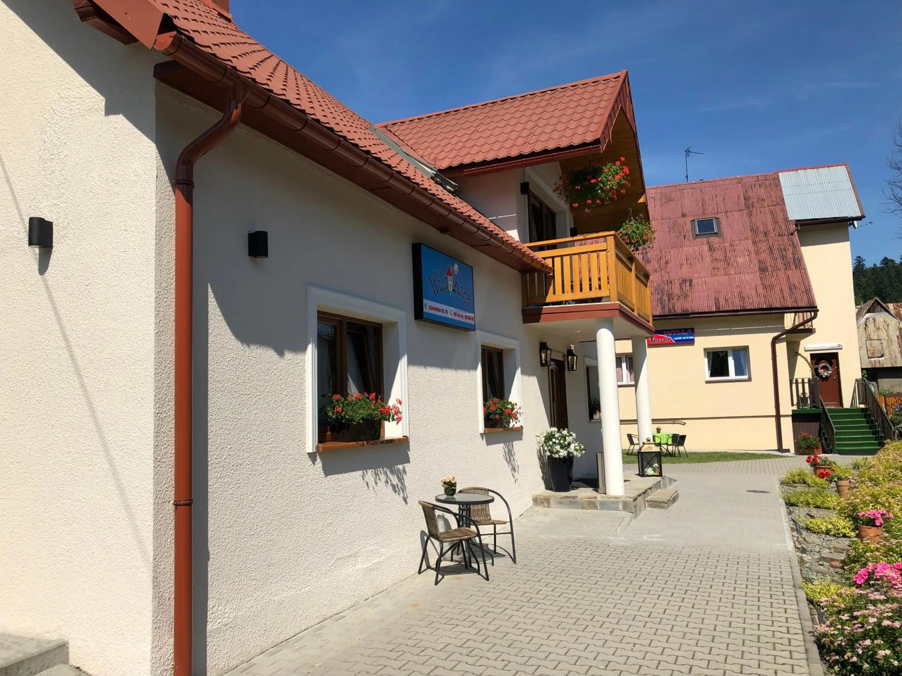 Property building in Willa Karla