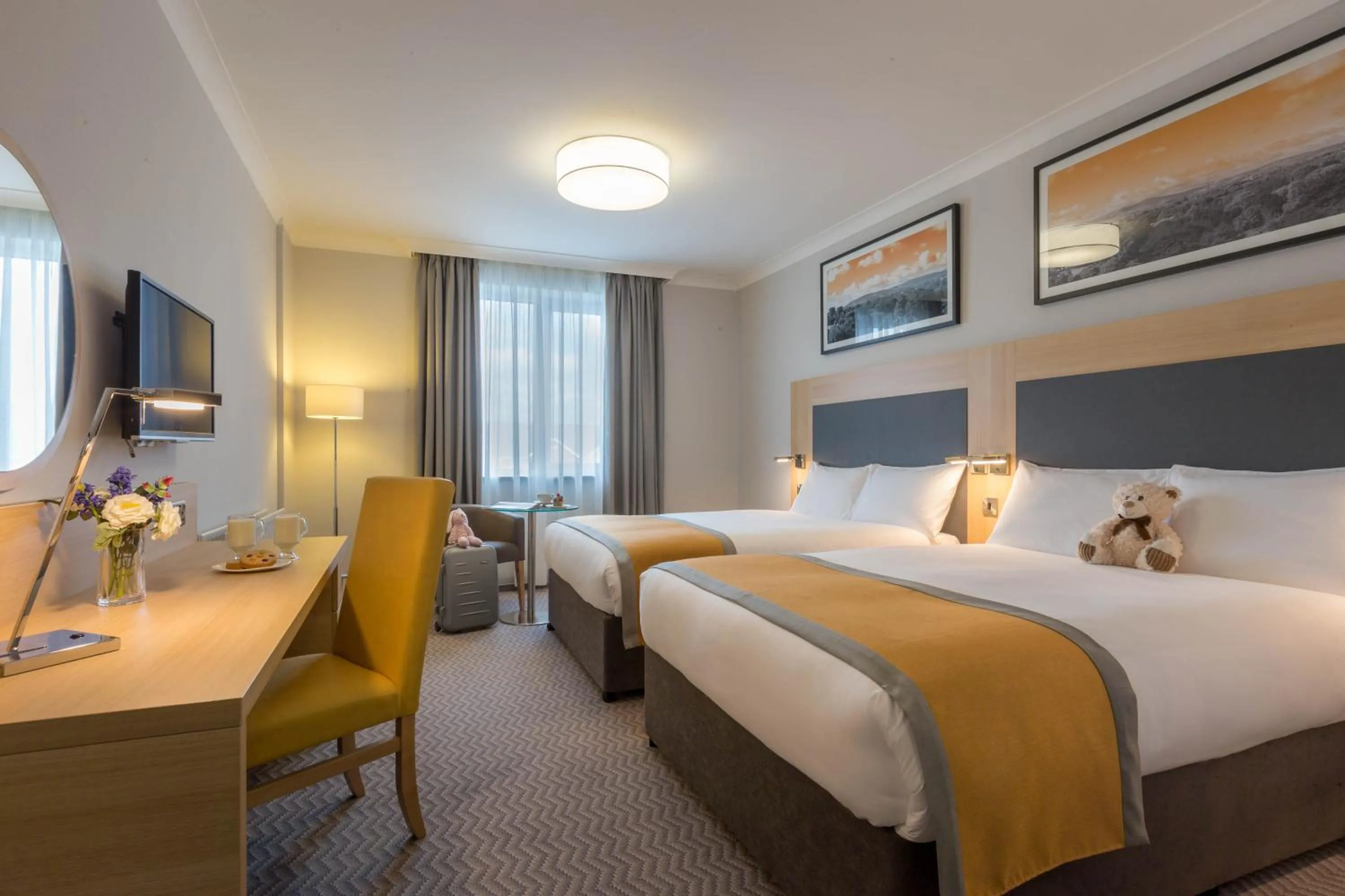 Bedroom, Bed in Maldron Hotel, Newlands Cross