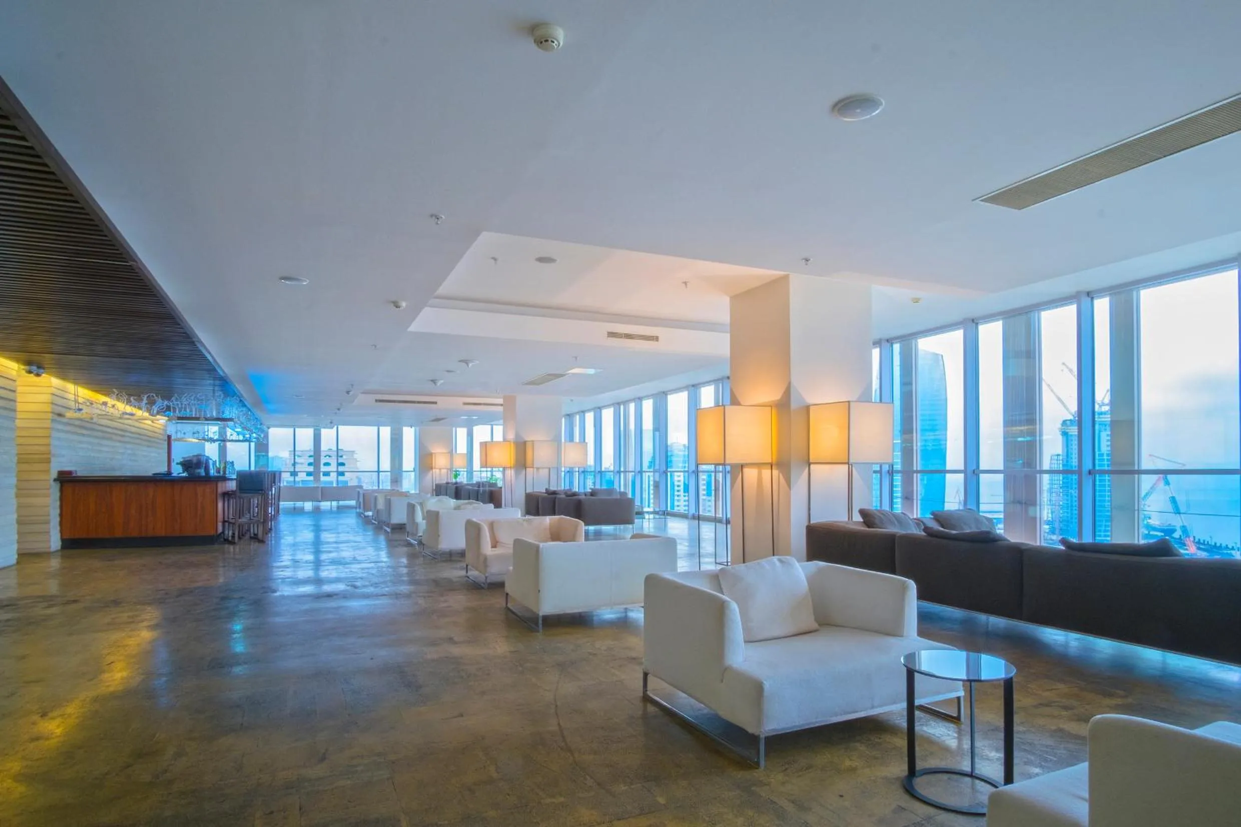 Lounge or bar in Landmark Hotel Baku