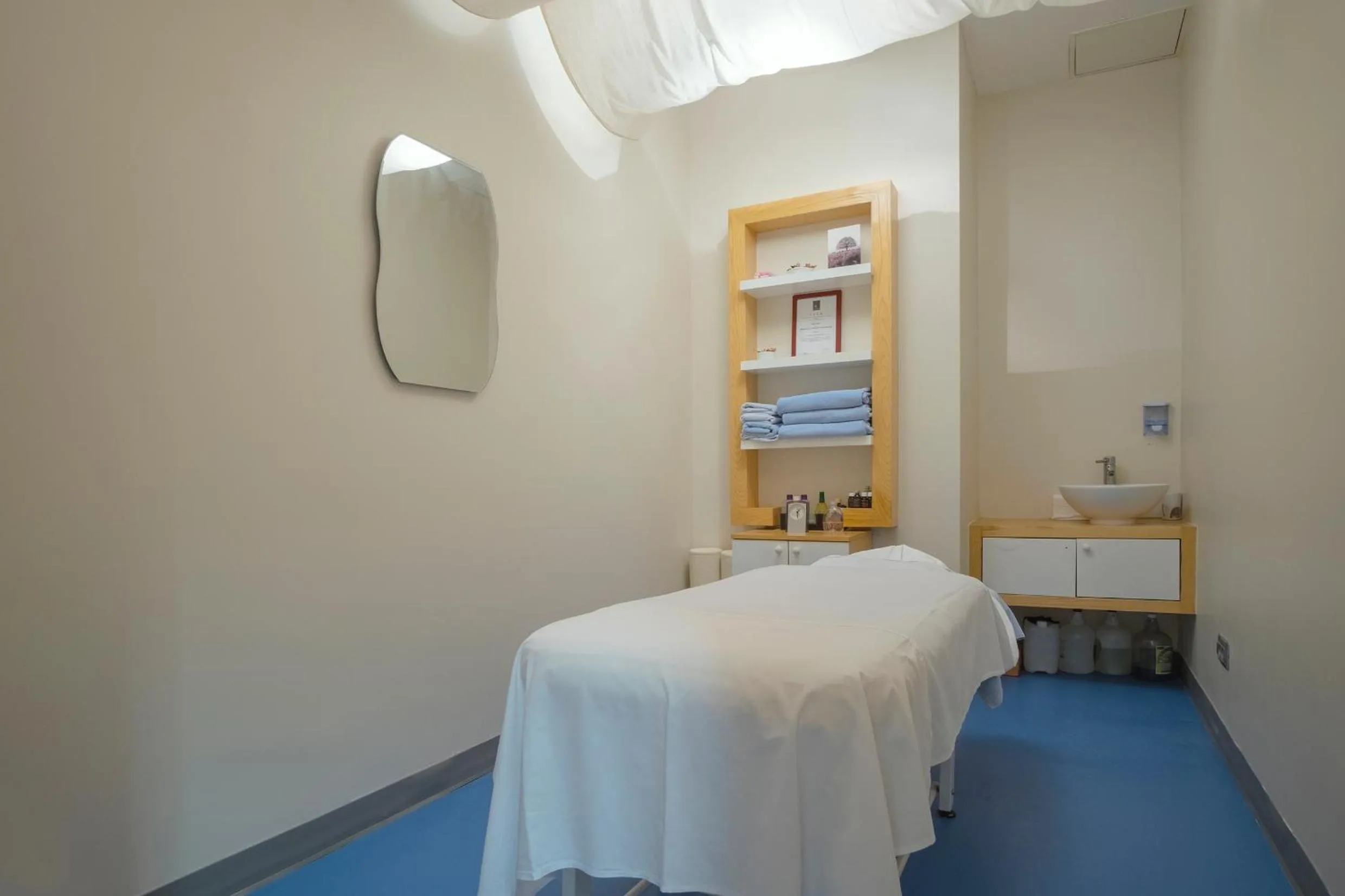 Massage in Landmark Hotel Baku