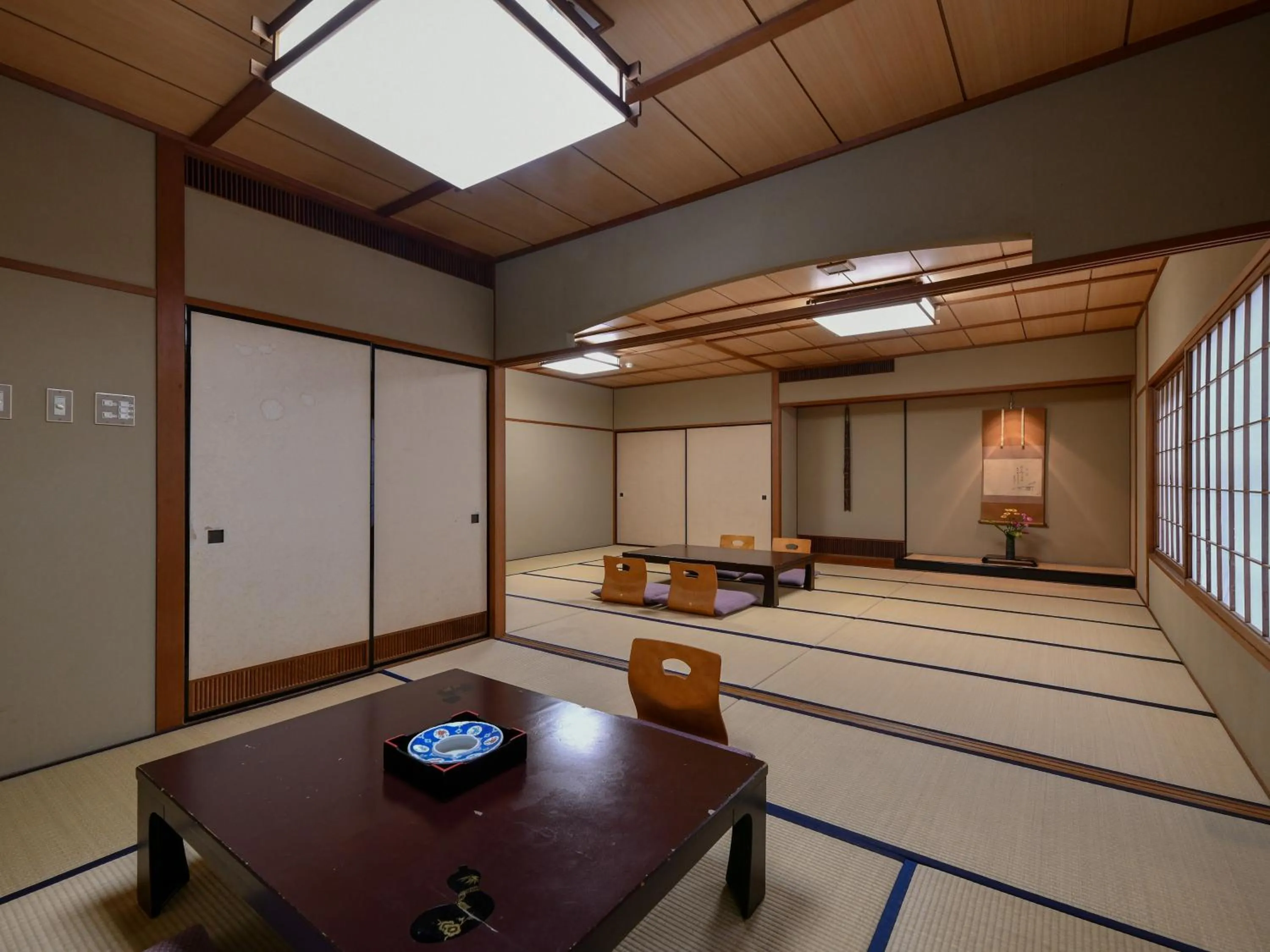 Photo of the whole room in Awara Onsen Minoya Taiheikaku