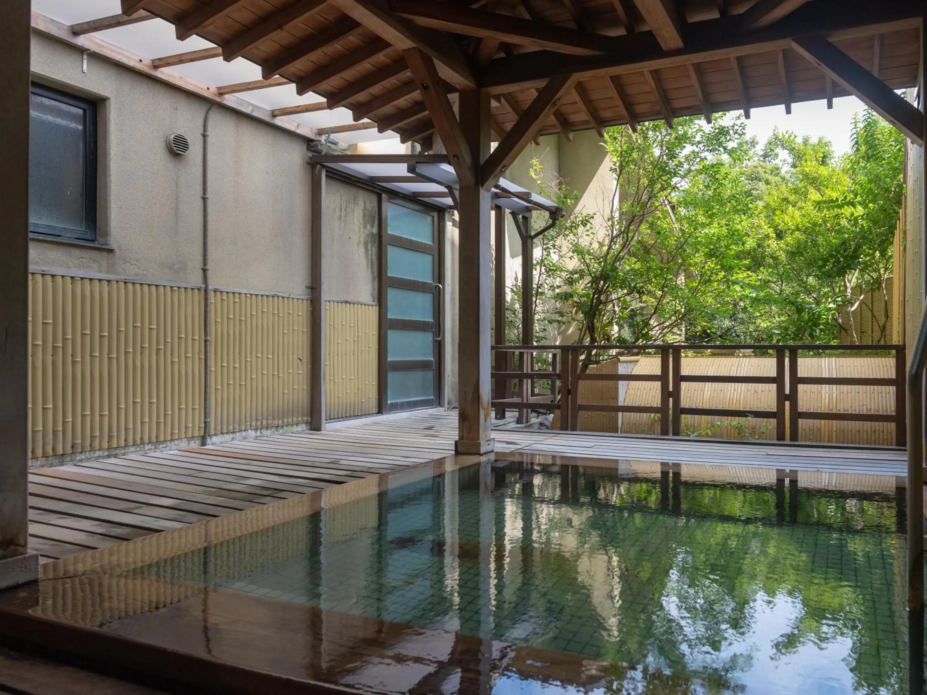 Public Bath in Awara Onsen Minoya Taiheikaku