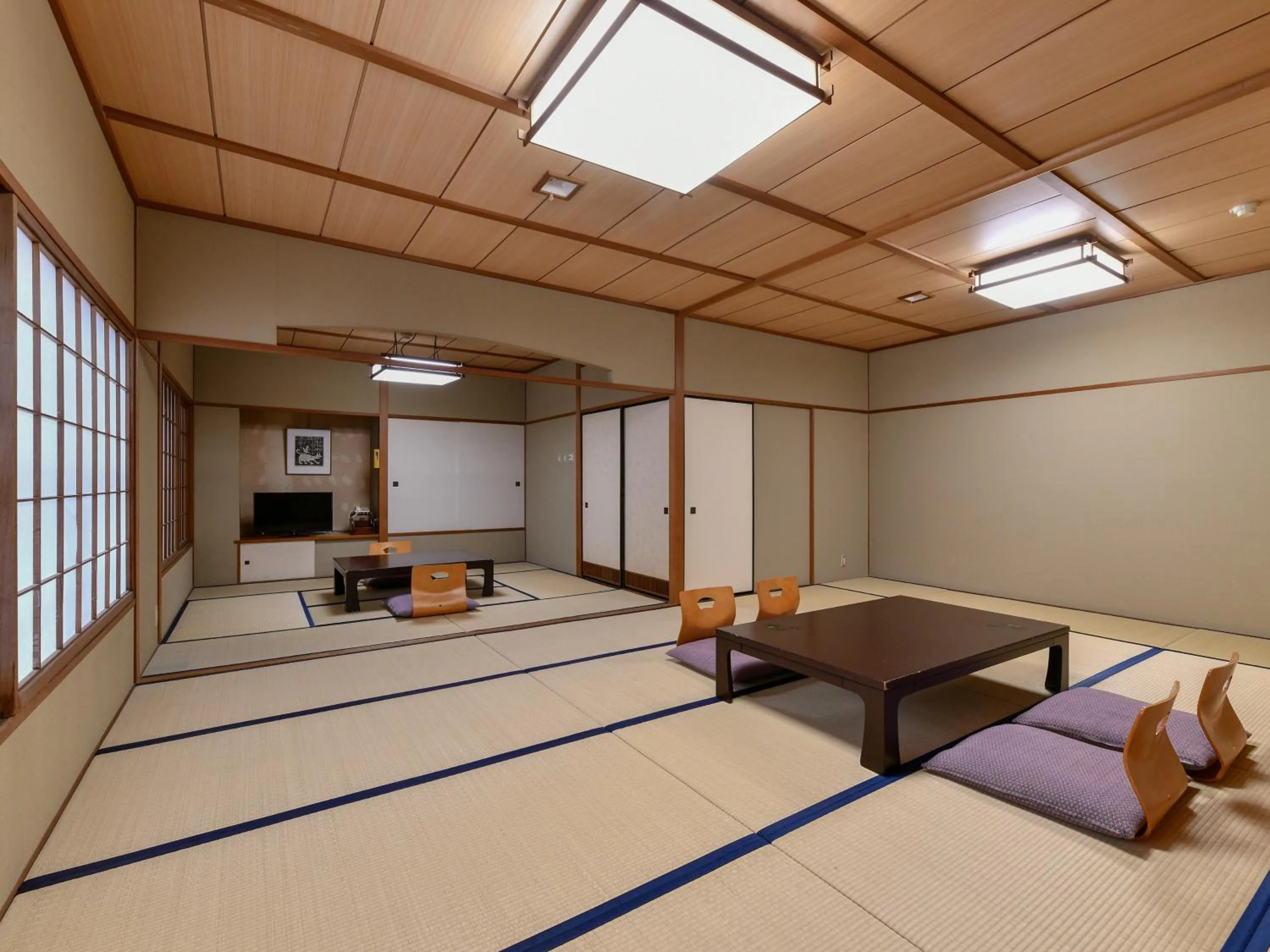 Photo of the whole room in Awara Onsen Minoya Taiheikaku