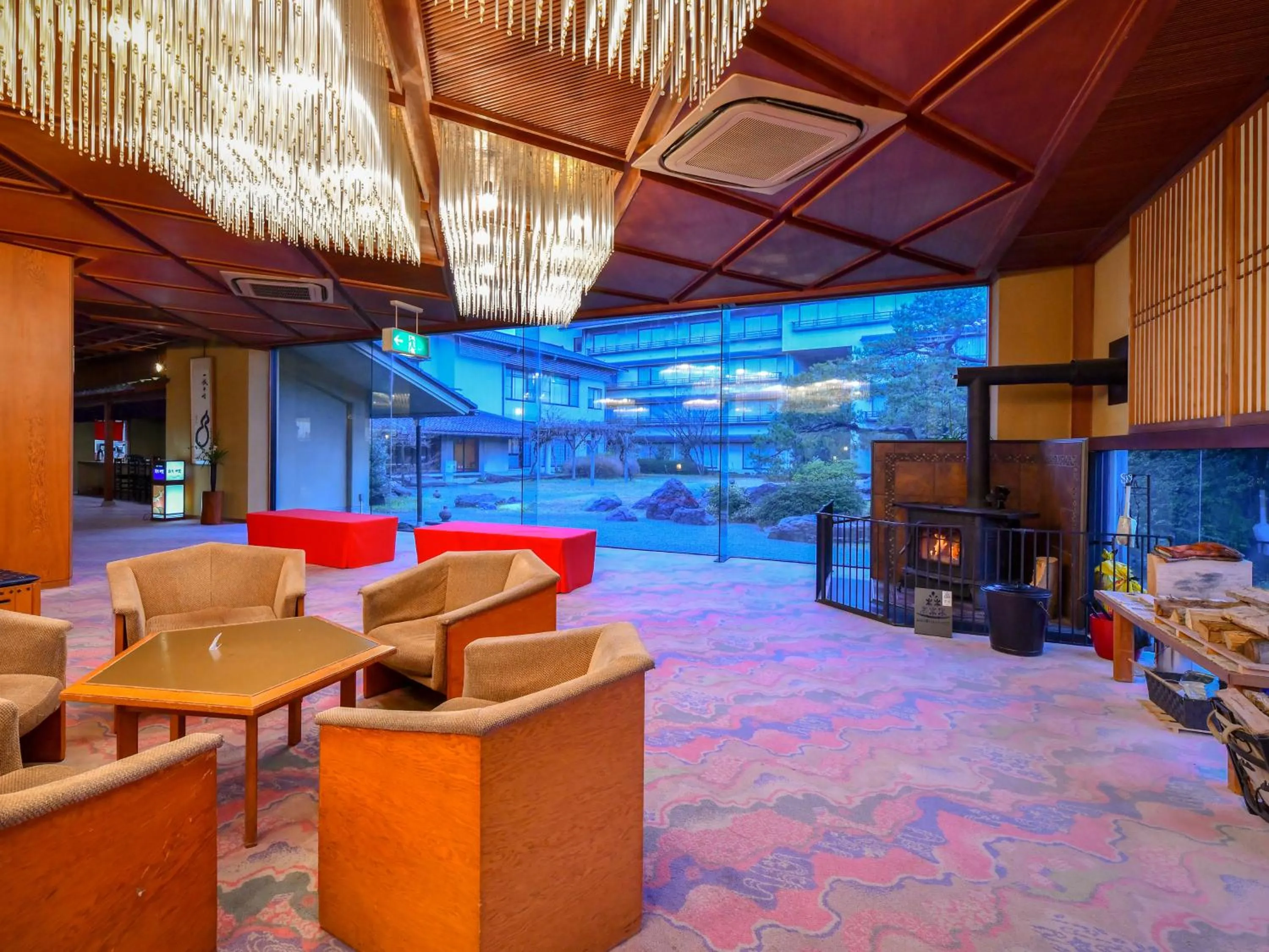 Lobby or reception in Awara Onsen Minoya Taiheikaku