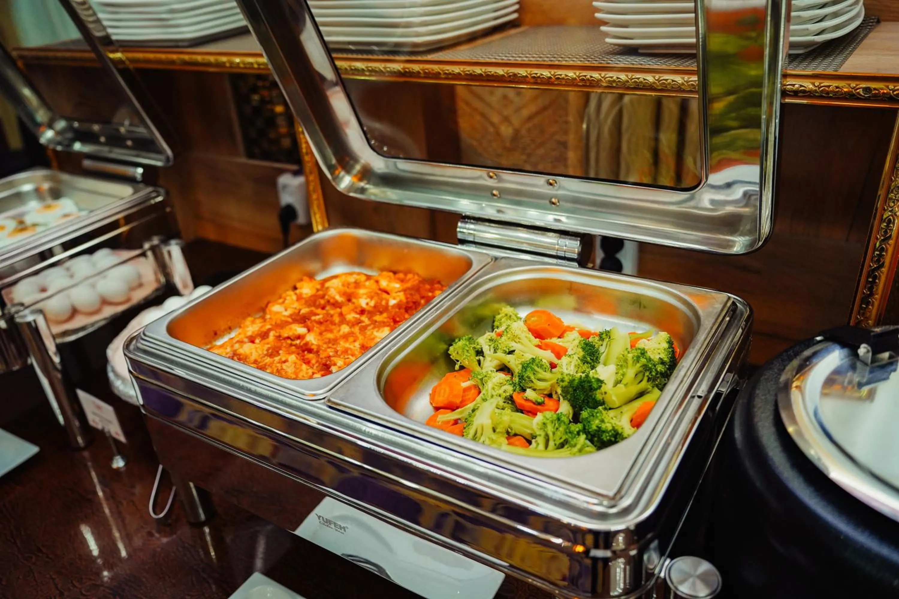 Buffet breakfast in Safran Hotel