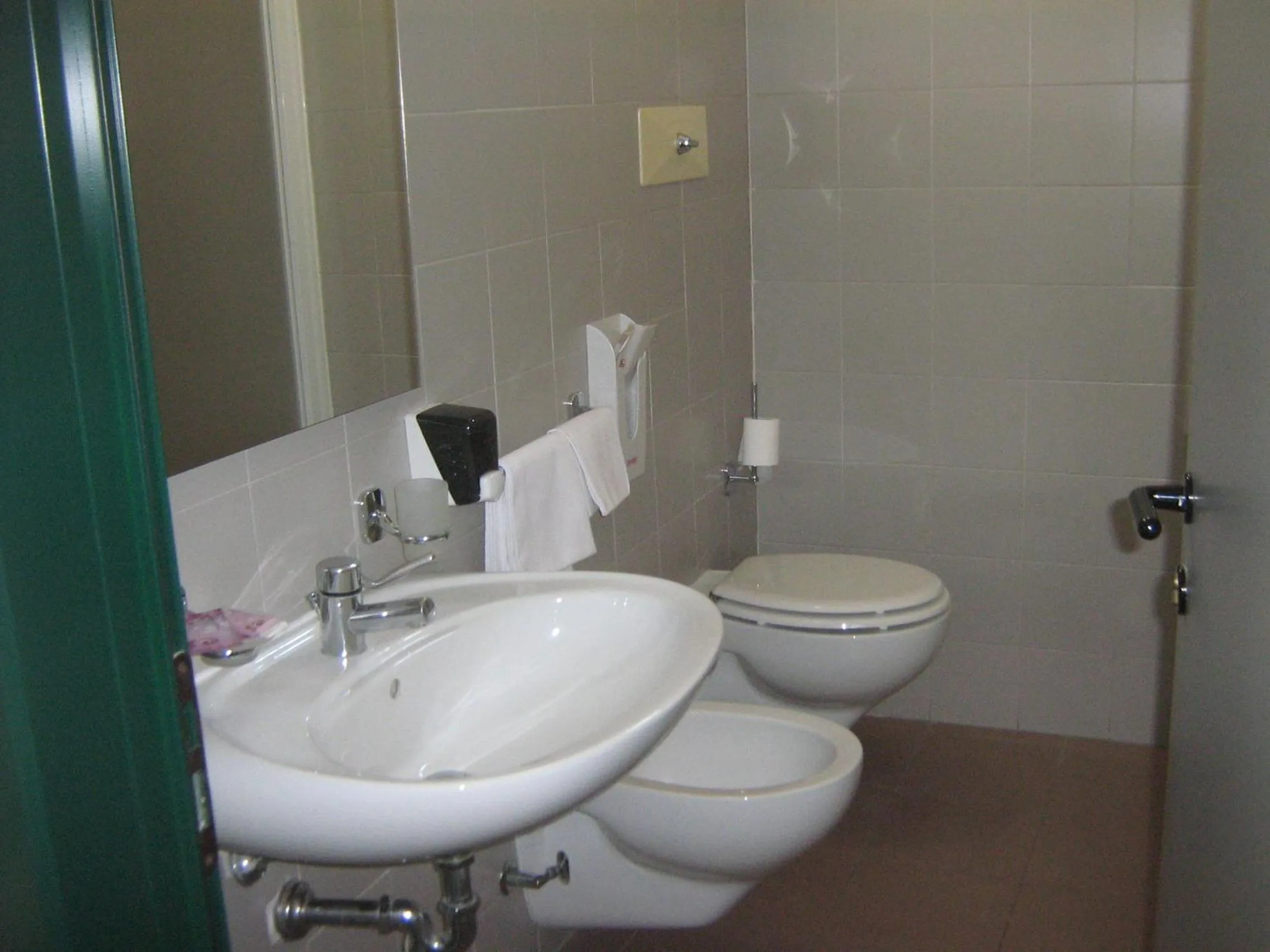 Bathroom in Hostiliae Ciminiera Hotel