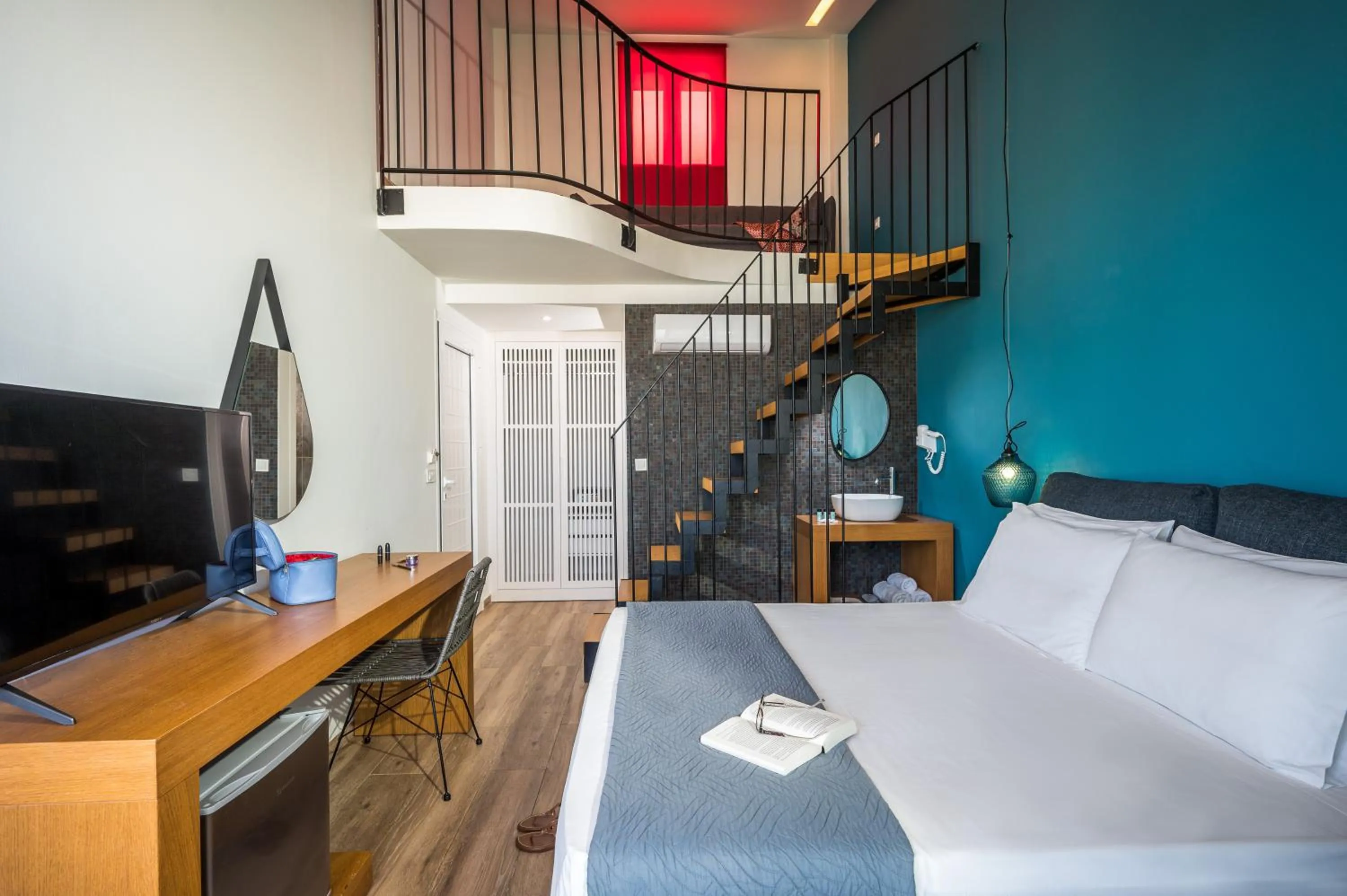 Bed in Meropi Hotel & Apartments