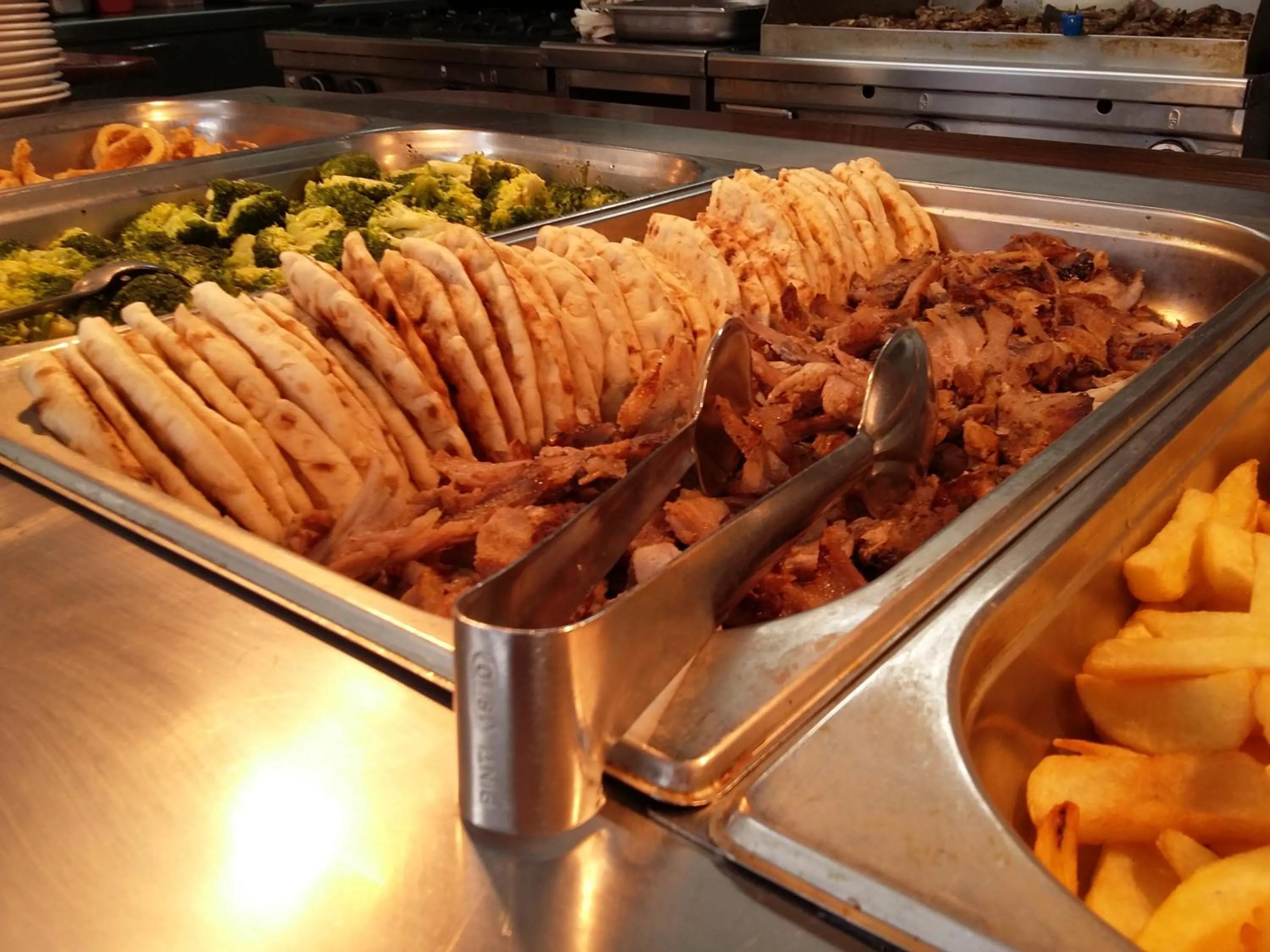 Food in Meropi Hotel & Apartments