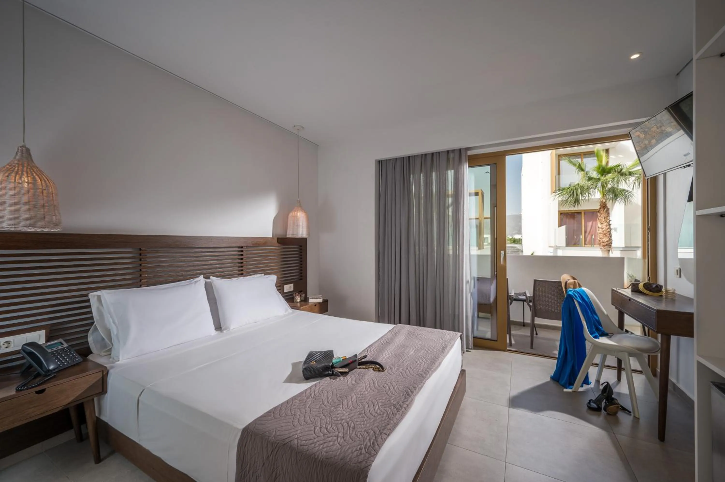 Bed in Meropi Hotel & Apartments