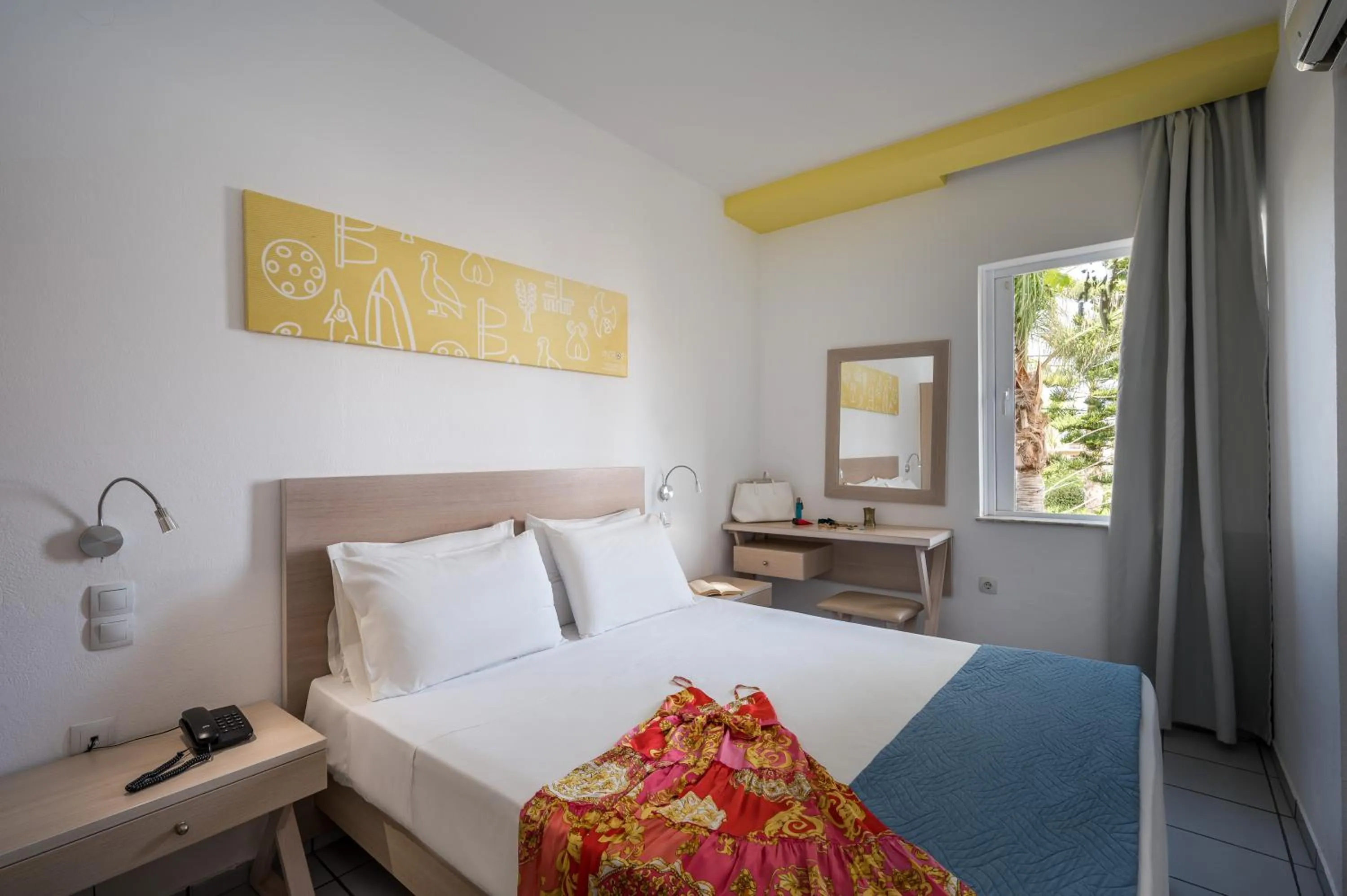 Bed in Meropi Hotel & Apartments