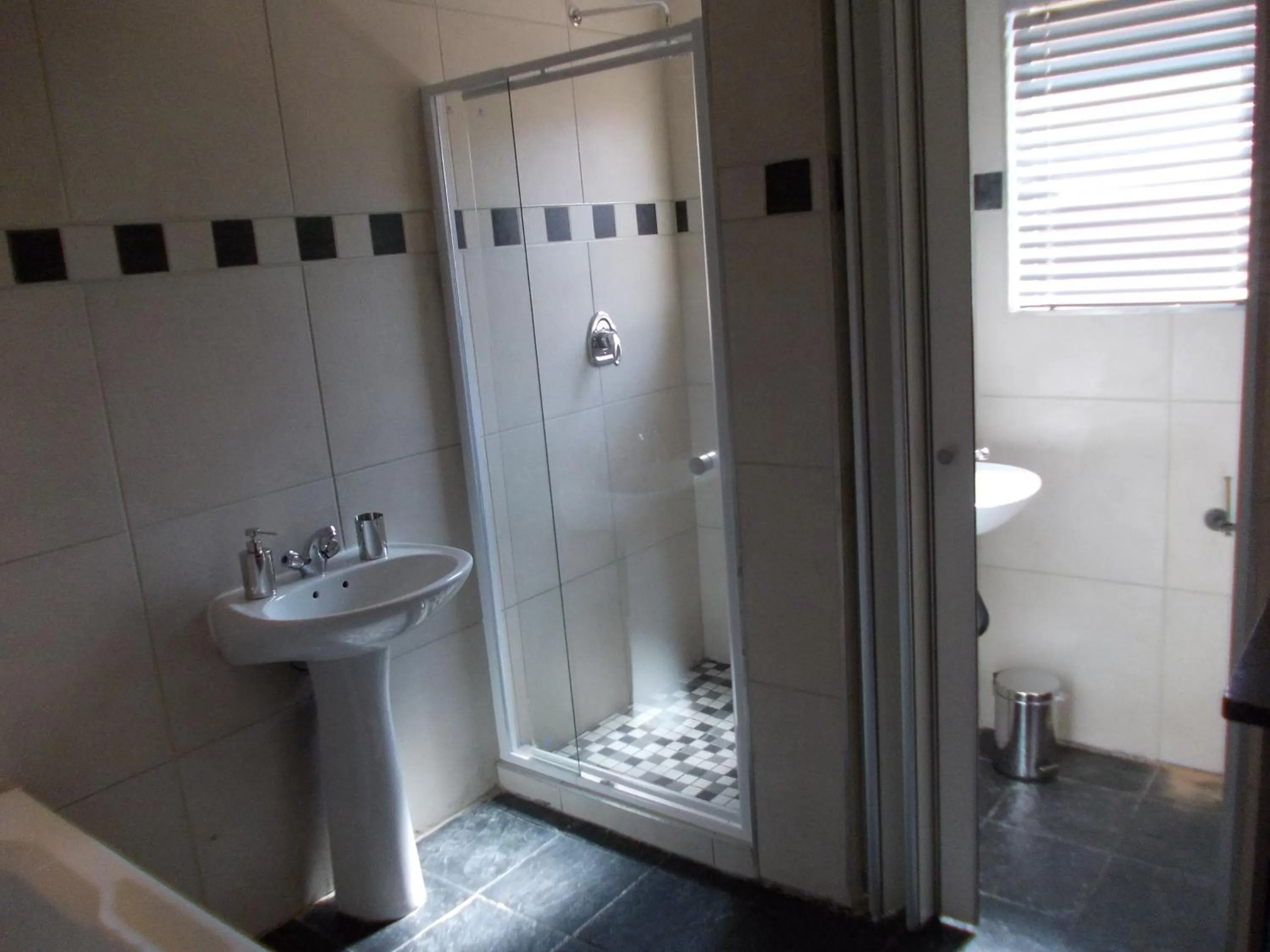 Bathroom in Homestay Travel Guest House