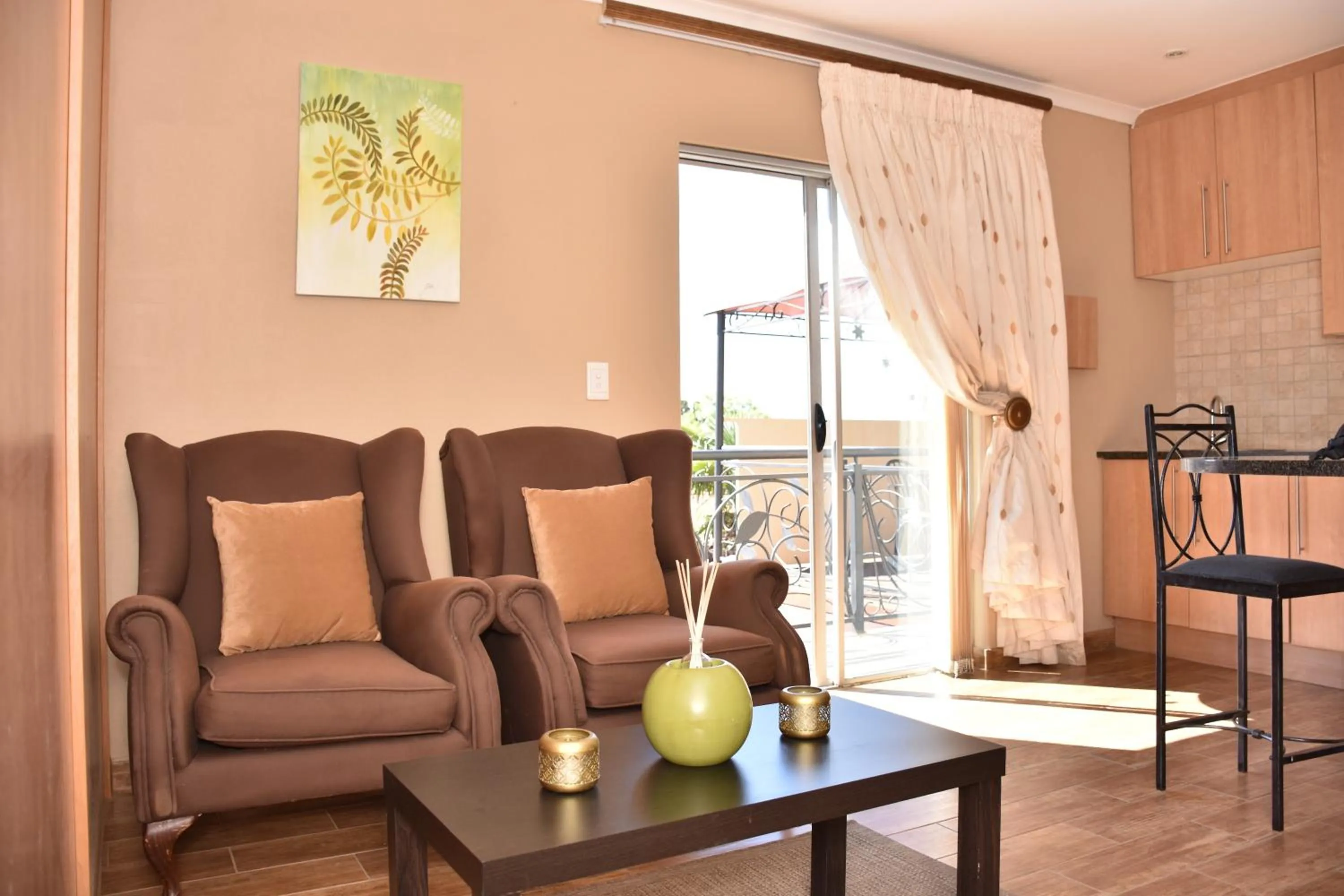 Dining area in Homestay Travel Guest House