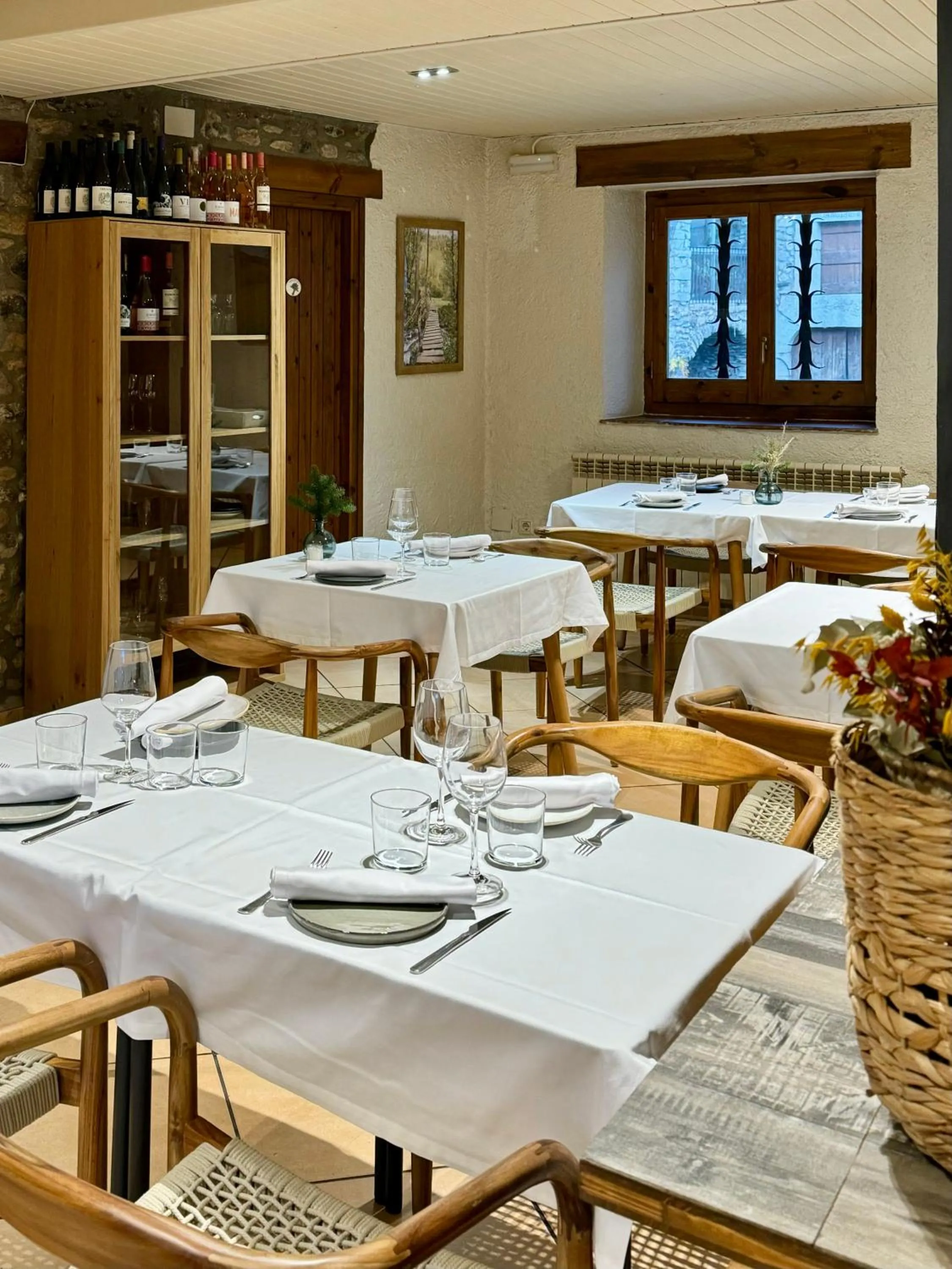 Restaurant/places to eat in Hotel Cal Rei de Talló