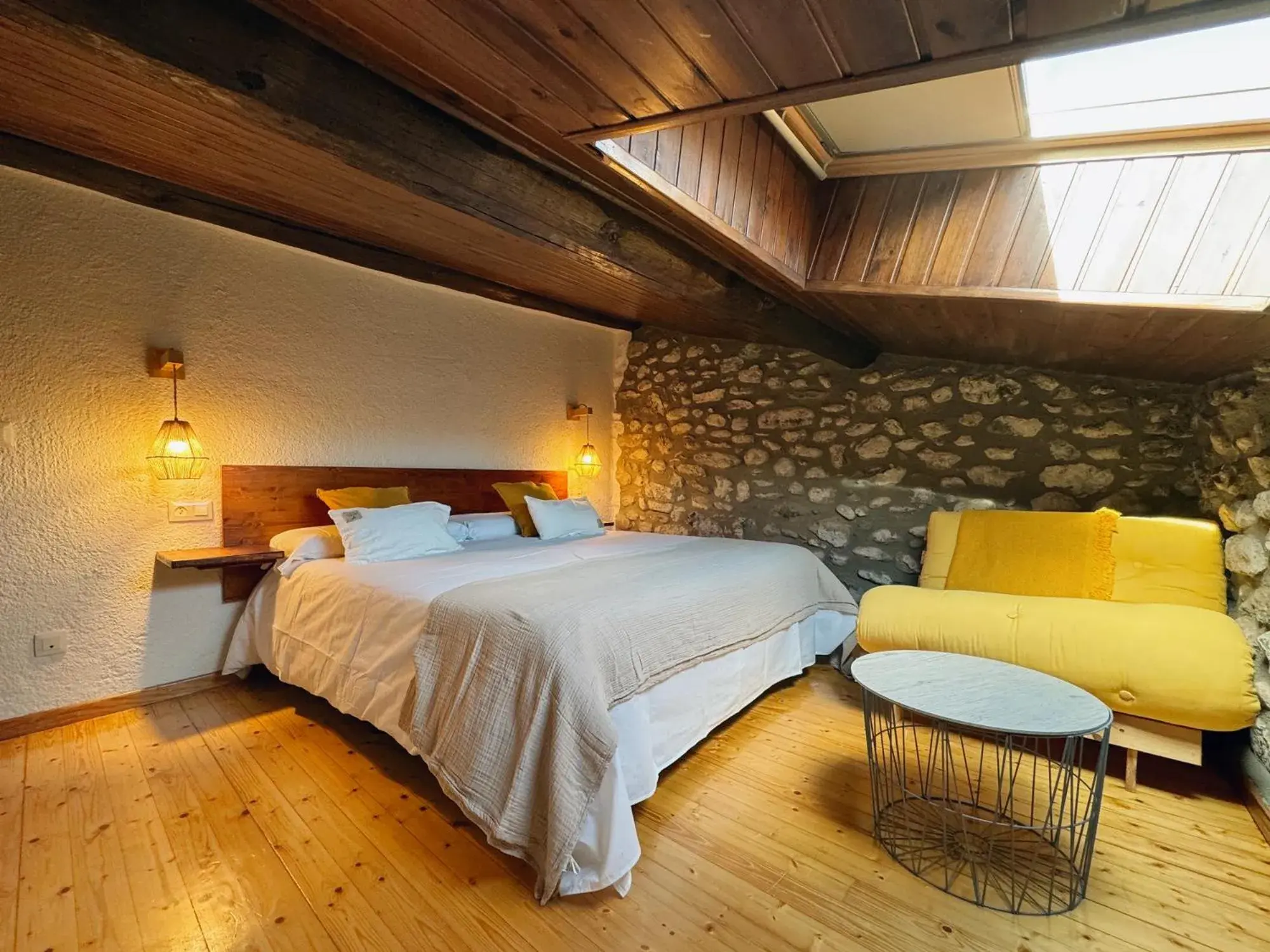 Suite in Hotel Cal Rei de Talló Suite in Hotel Cal Rei de Talló