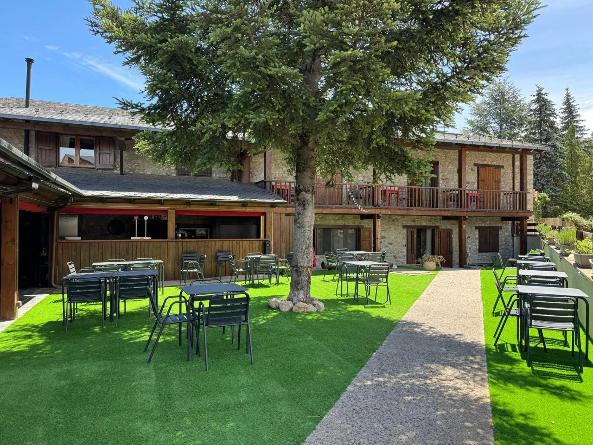 Property building in Hotel Cal Rei de Talló