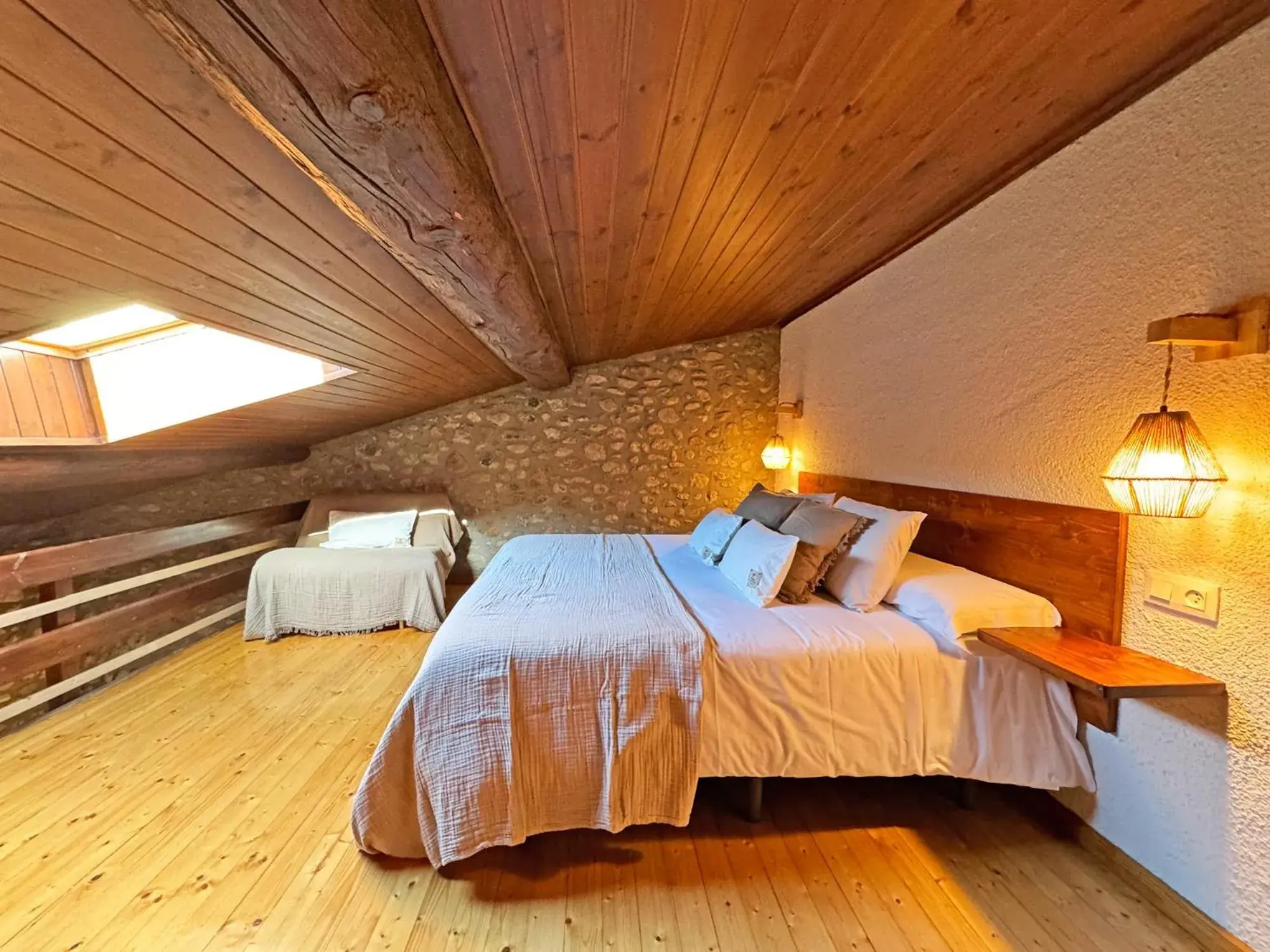 Suite with Terrace in Hotel Cal Rei de Talló Suite with Terrace in Hotel Cal Rei de Talló