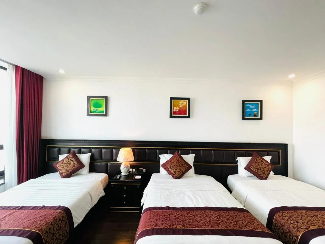 Bed in The Vissai Hotel