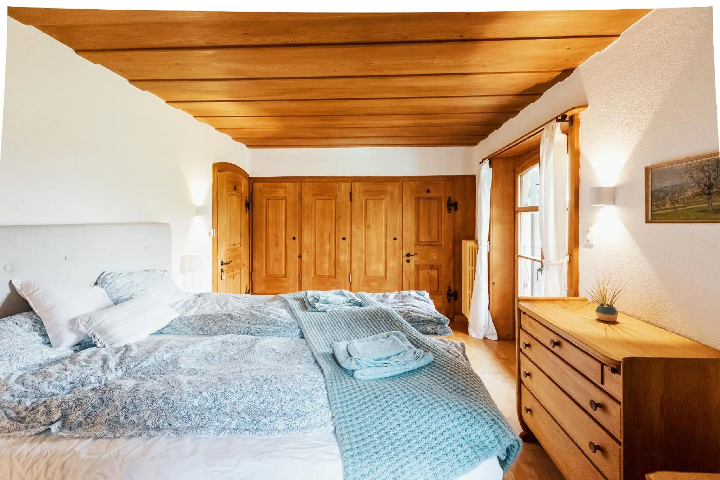 Bed in Lake Villa Lotus