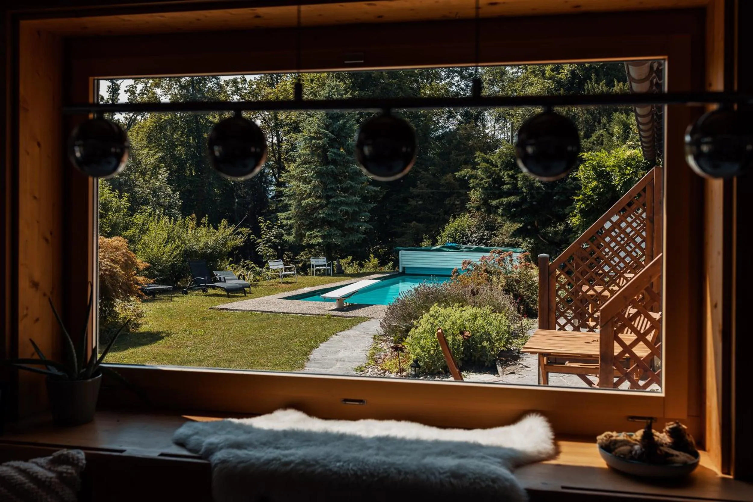 Garden view in Lake Villa Lotus