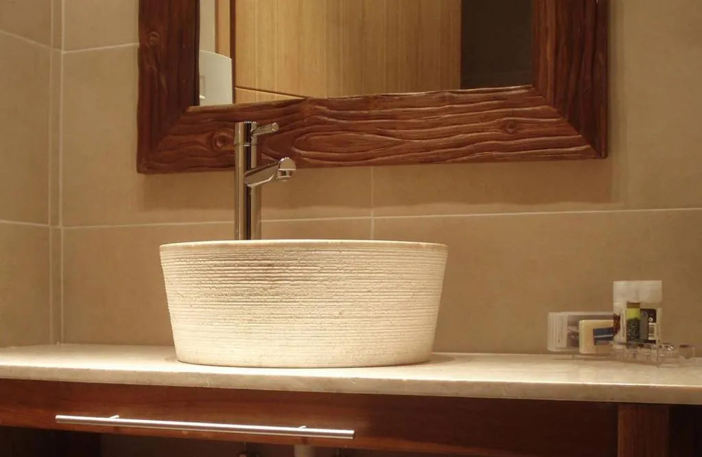 Bathroom in Astrolabe Hotel