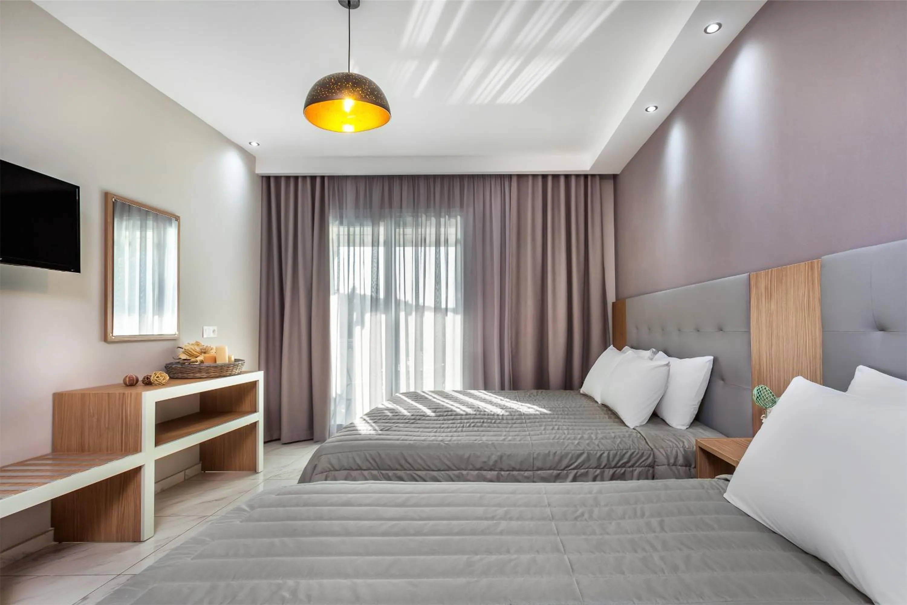 Bedroom, Bed in Anna Hotel