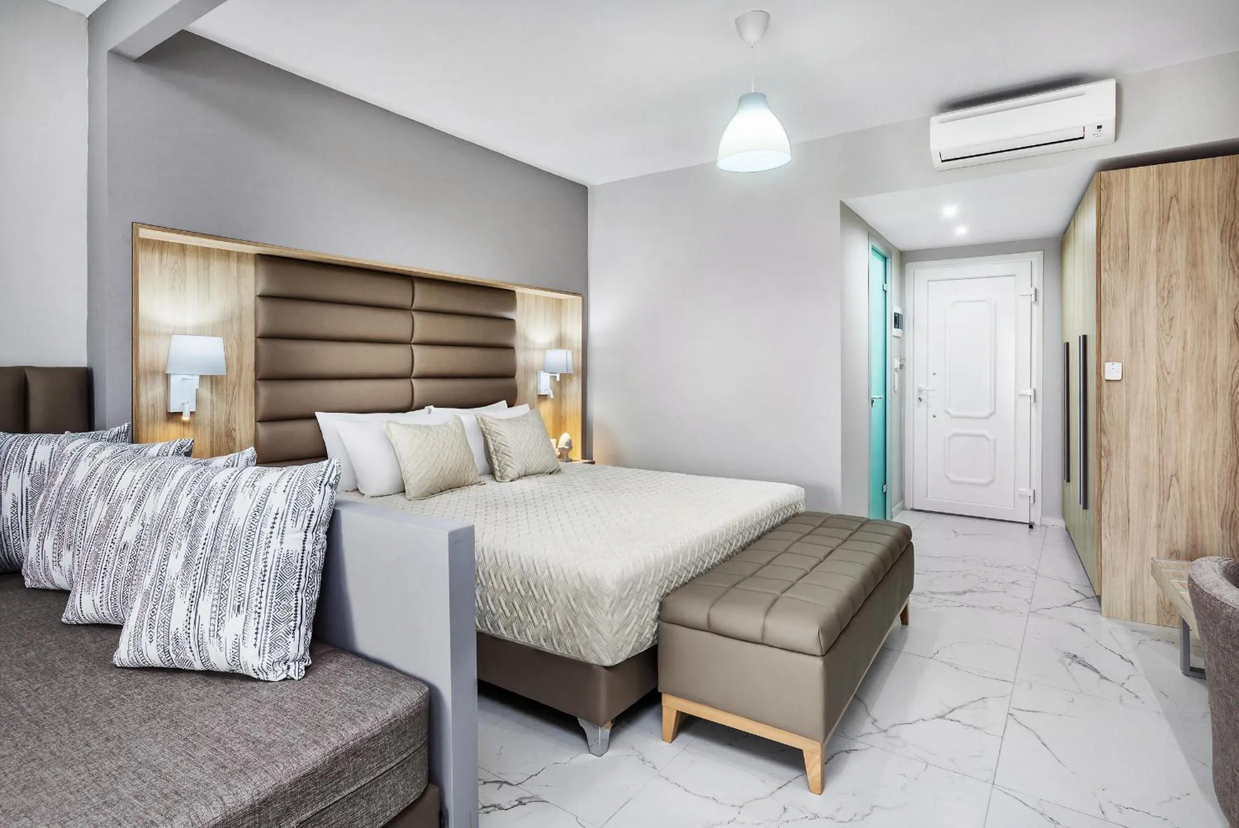 Bedroom, Bed in Anna Hotel