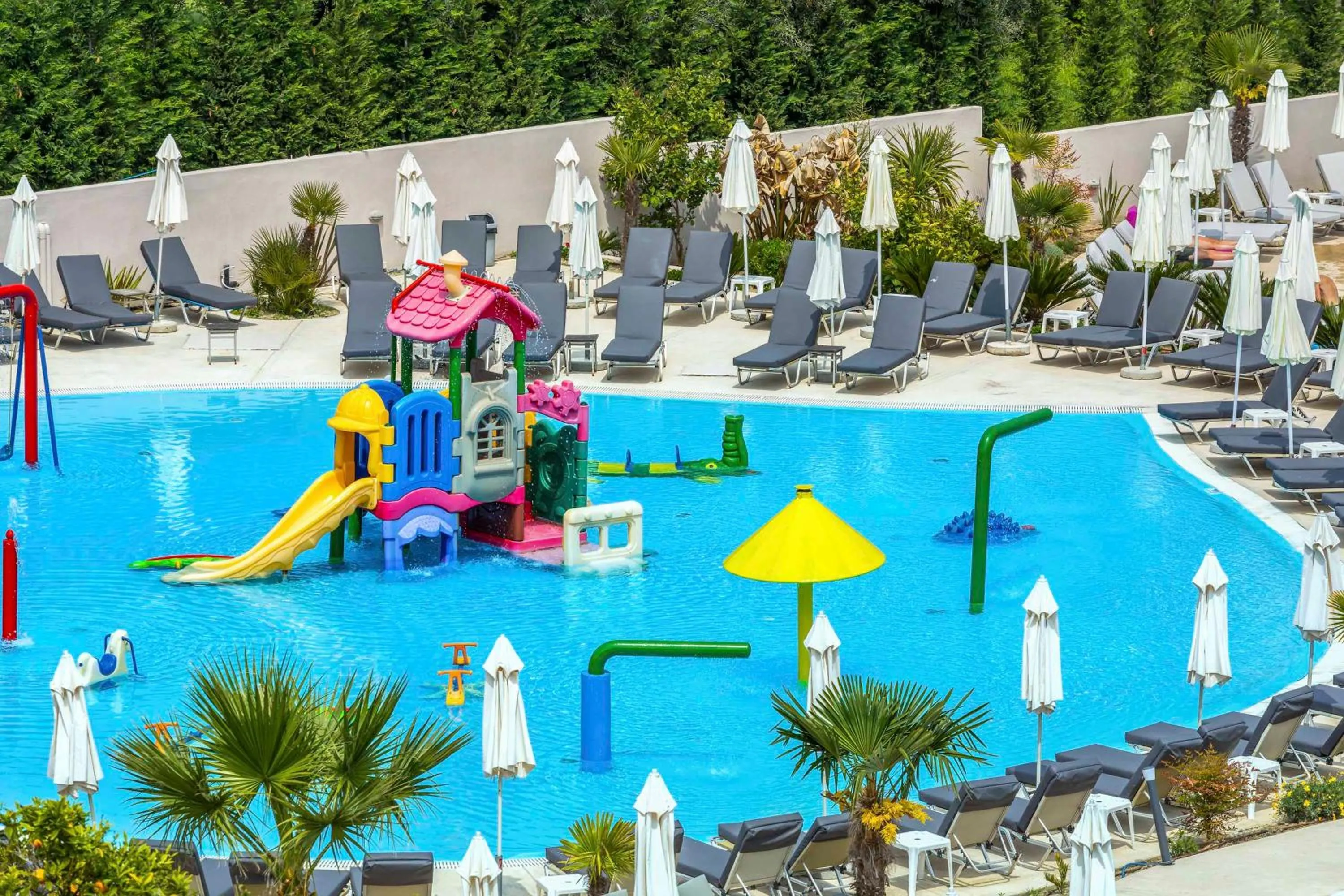 Children play ground in Anna Hotel