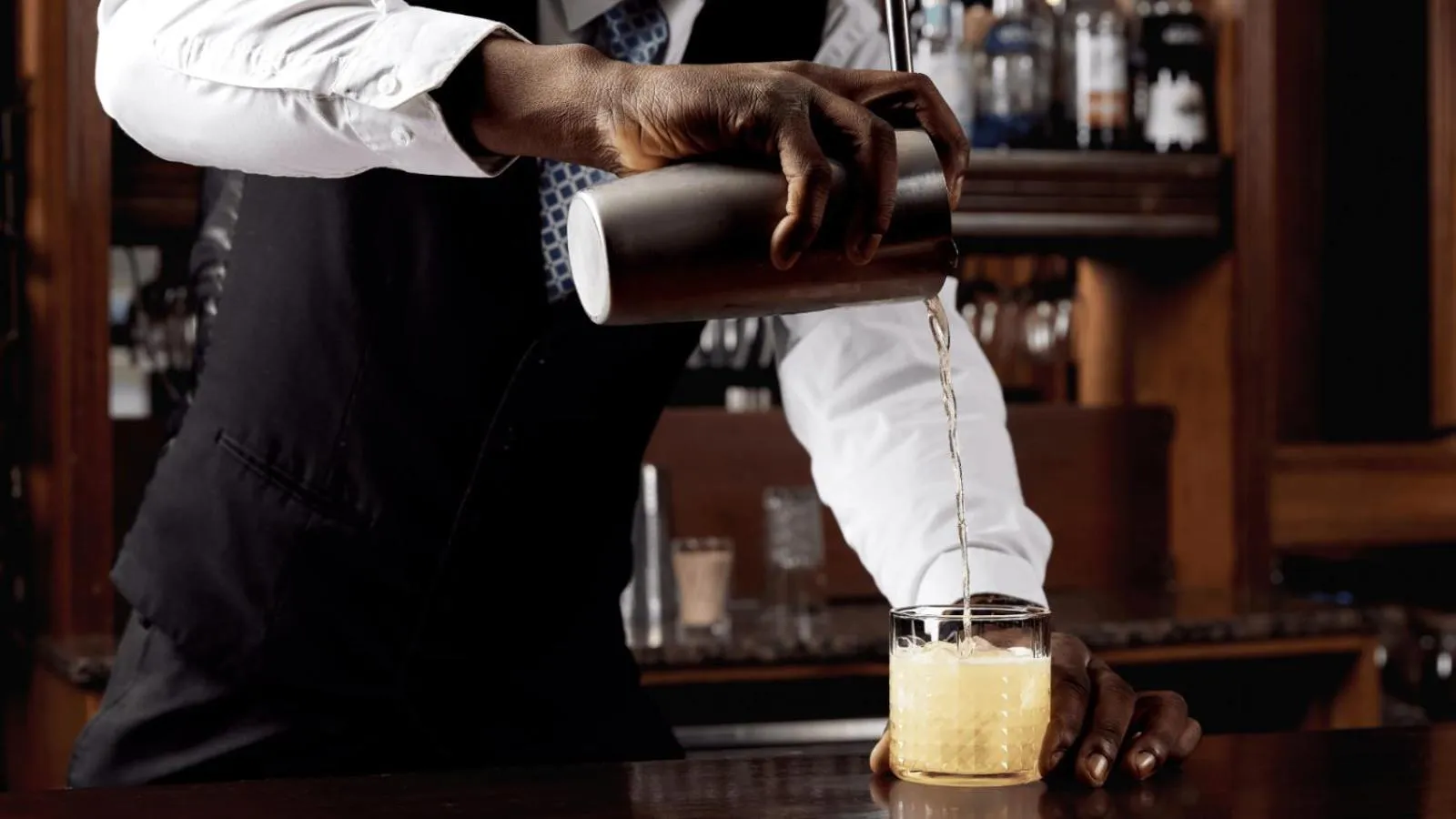 Lounge or bar in Dooley's Hotel