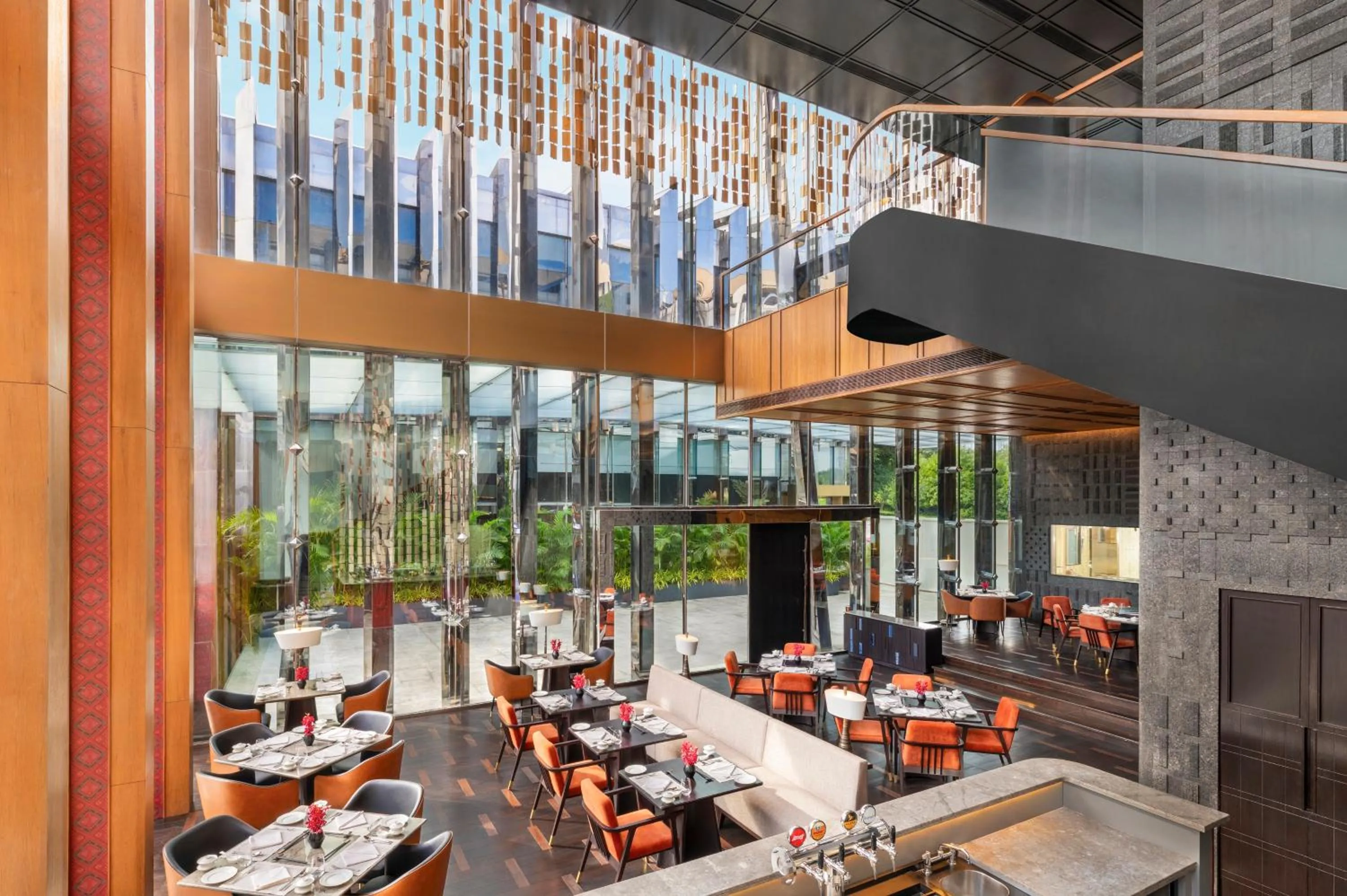 Restaurant/places to eat in The Oberoi Gurgaon