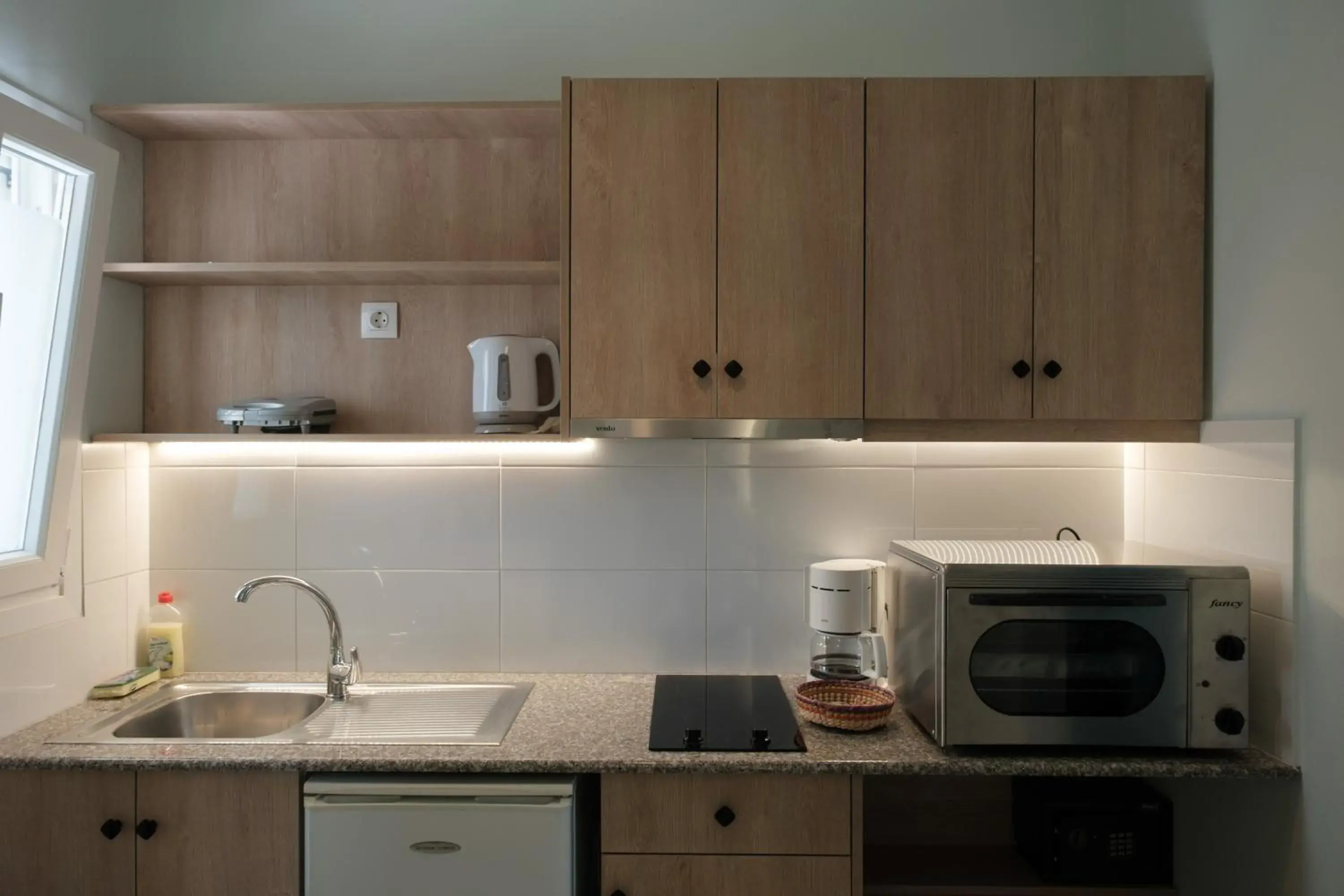 Deluxe Quadruple Room in Feeloxenia Corfu Apartments Deluxe Quadruple Room in Feeloxenia Corfu Apartments