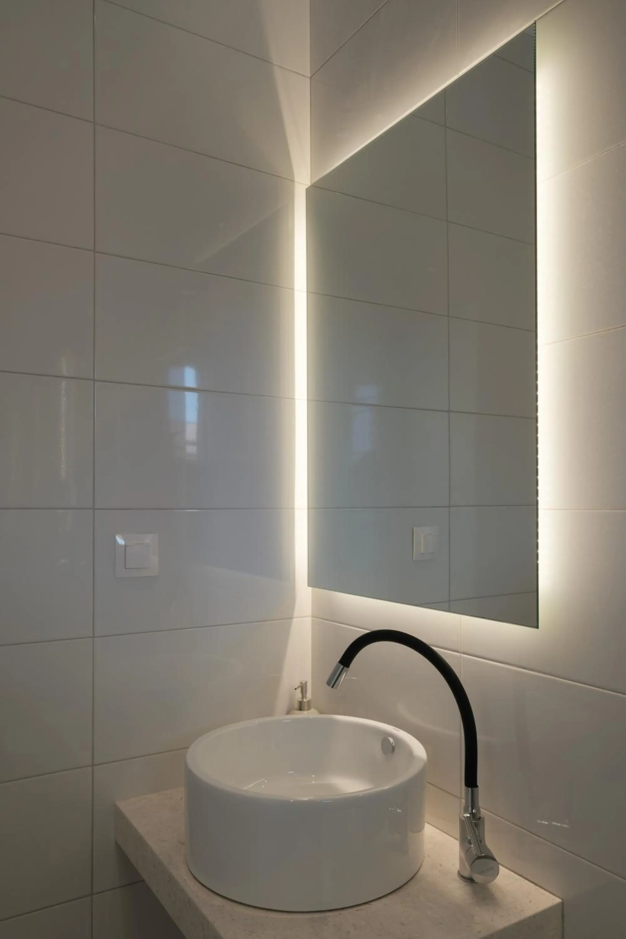 Bathroom in Feeloxenia Corfu Apartments