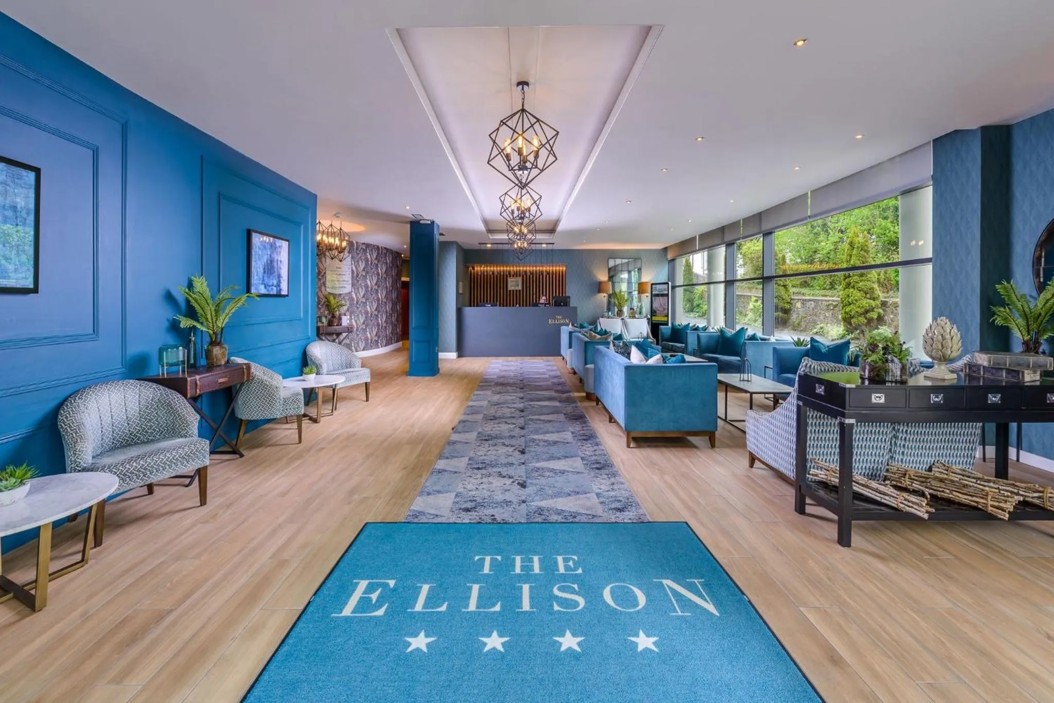 Lobby or reception in The Ellison