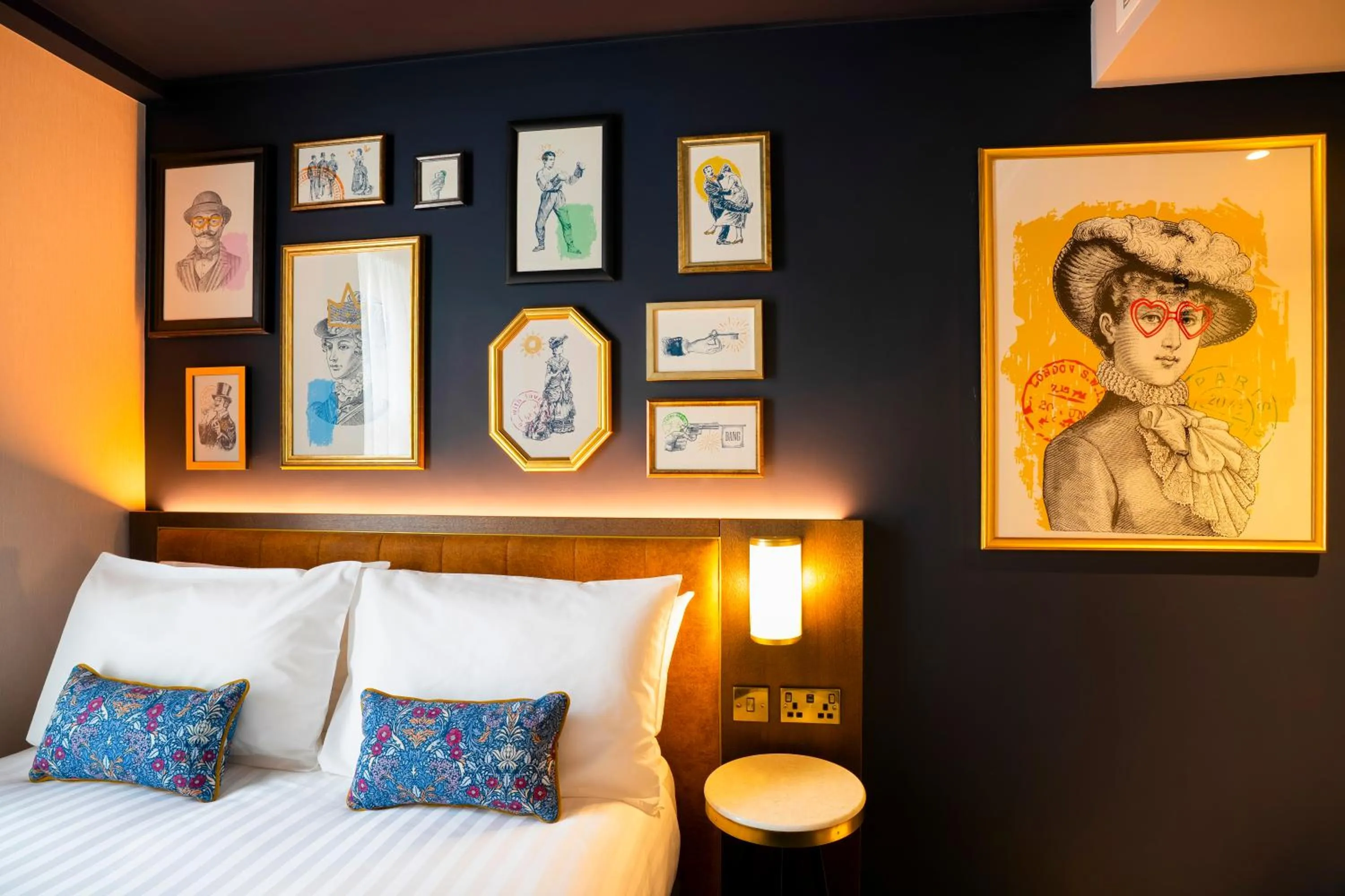 Decorative detail, Bed in The Mercantile Hotel