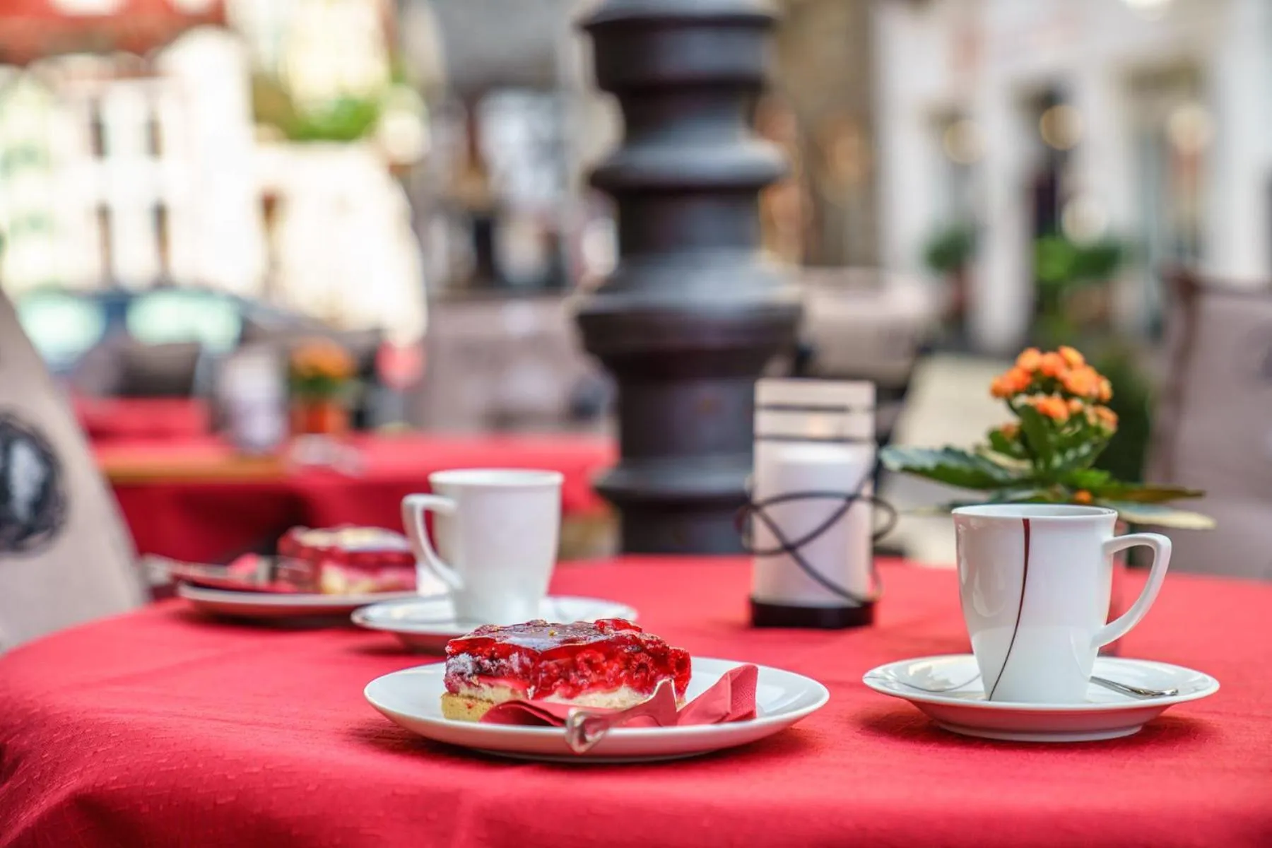 Food and drinks in Altkölnischer Hof