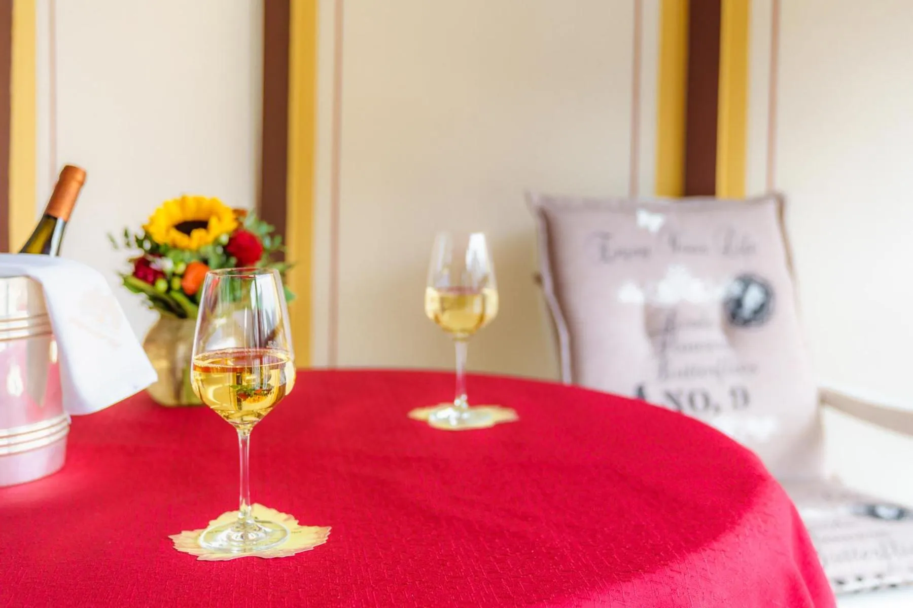 Seating area in Altkölnischer Hof