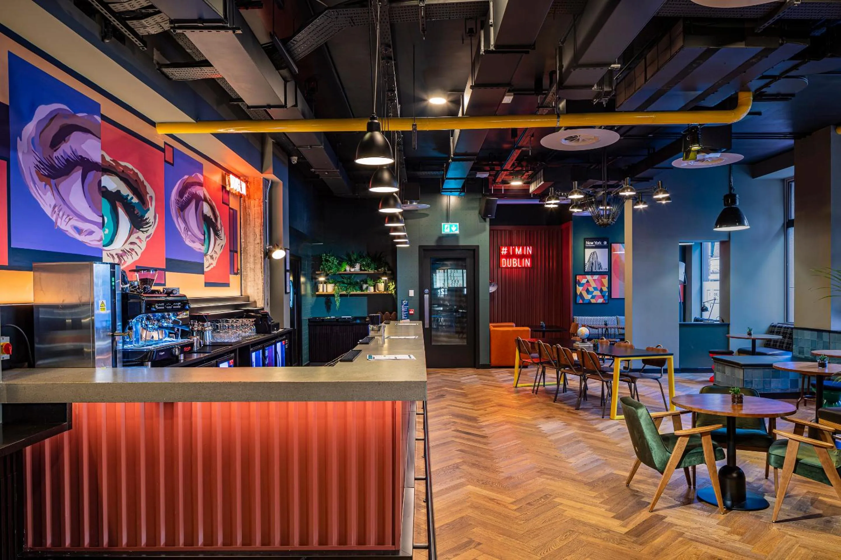 Restaurant/places to eat in Latroupe Jacobs Inn