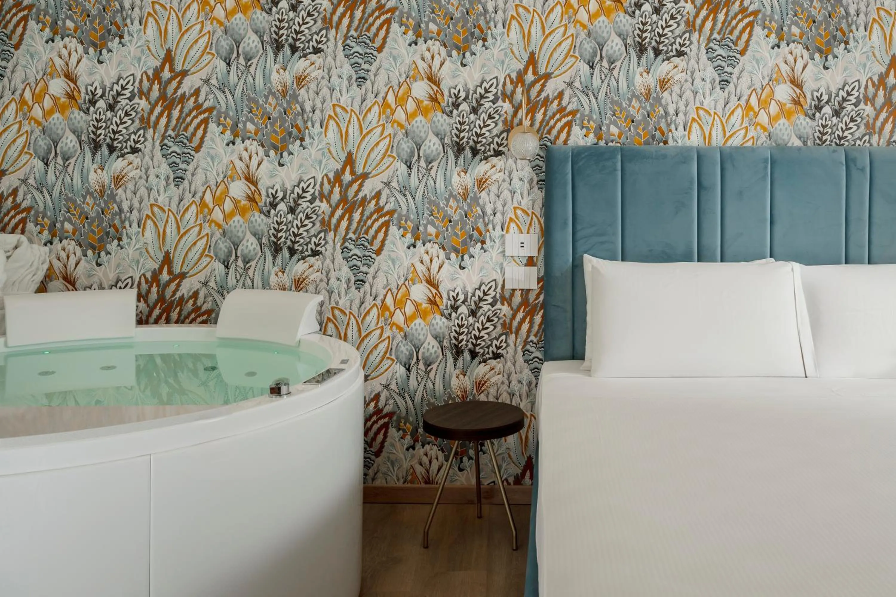 Hot Tub, Bed in Hotel Grazia Riccione