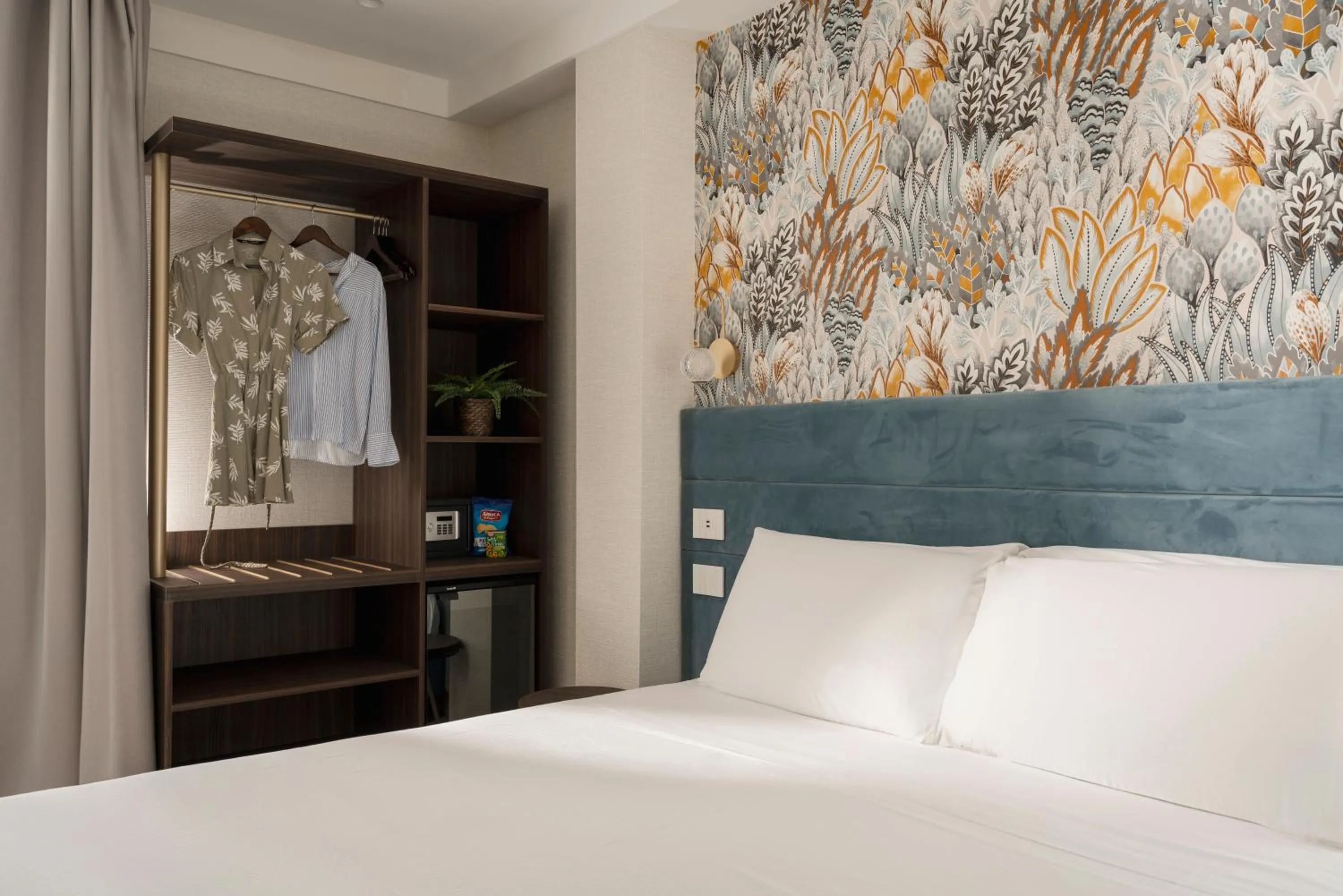 locker, Bed in Hotel Grazia Riccione