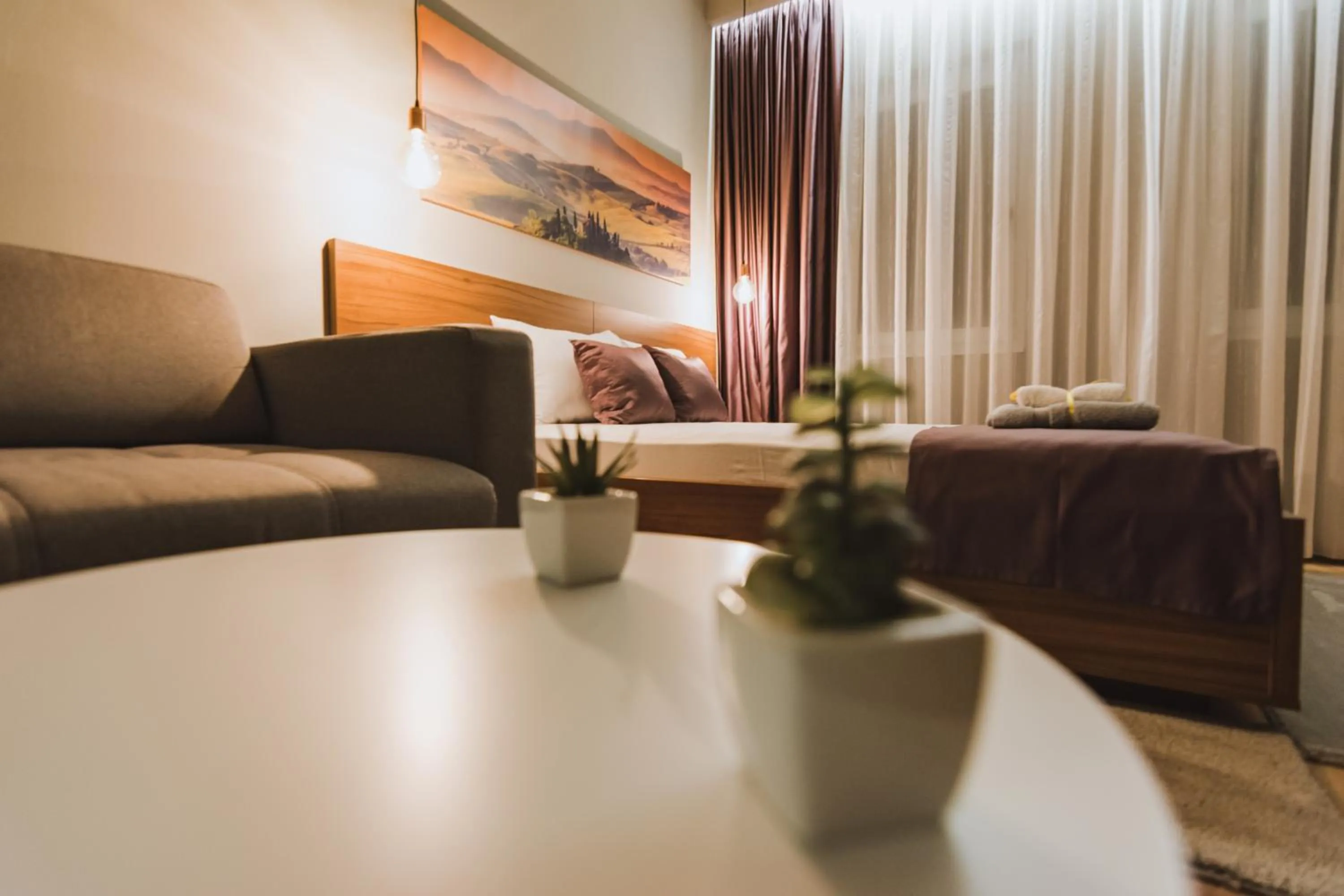 Central Plaza Apartments