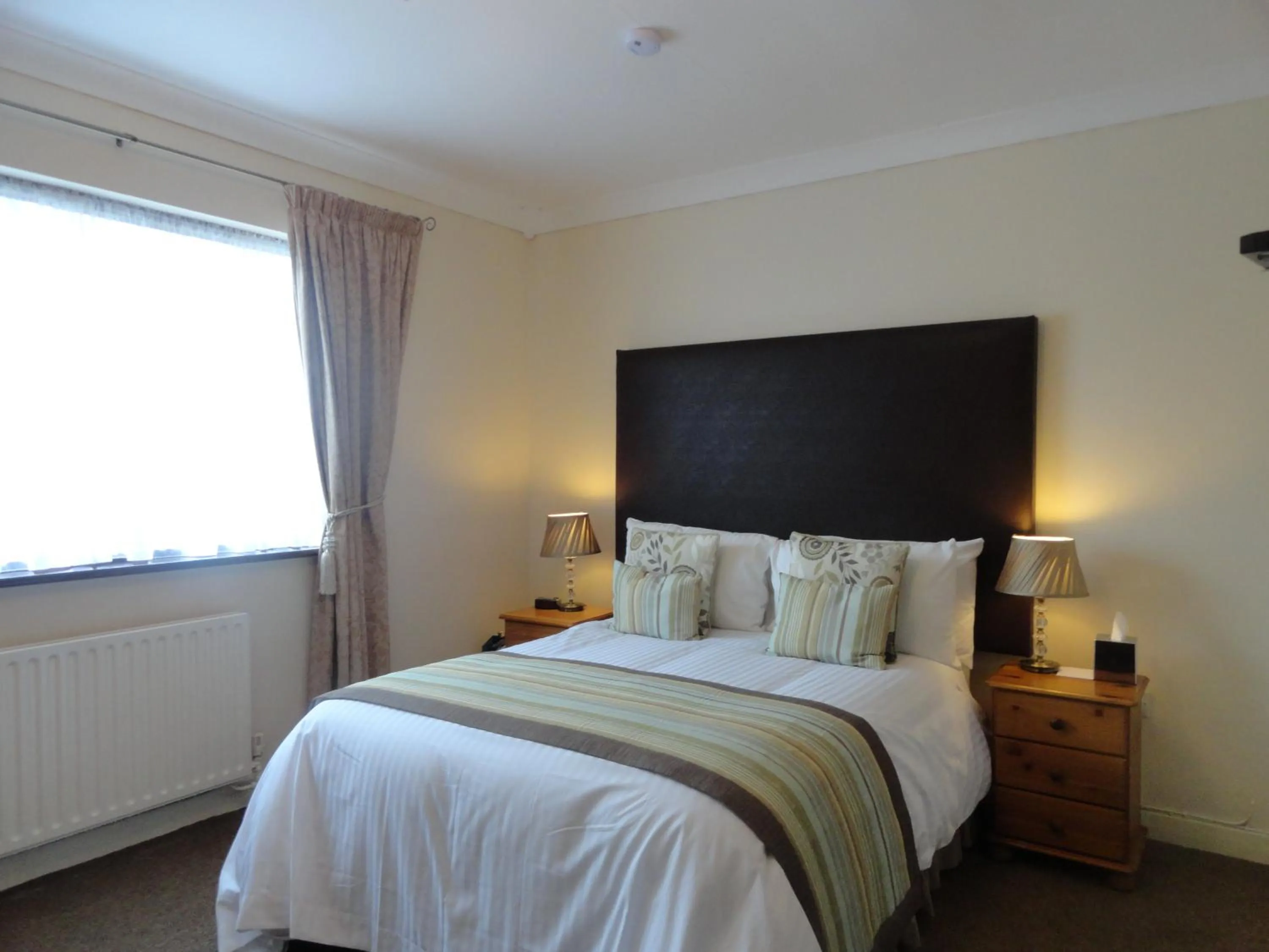 Photo of the whole room in Orley House B&B